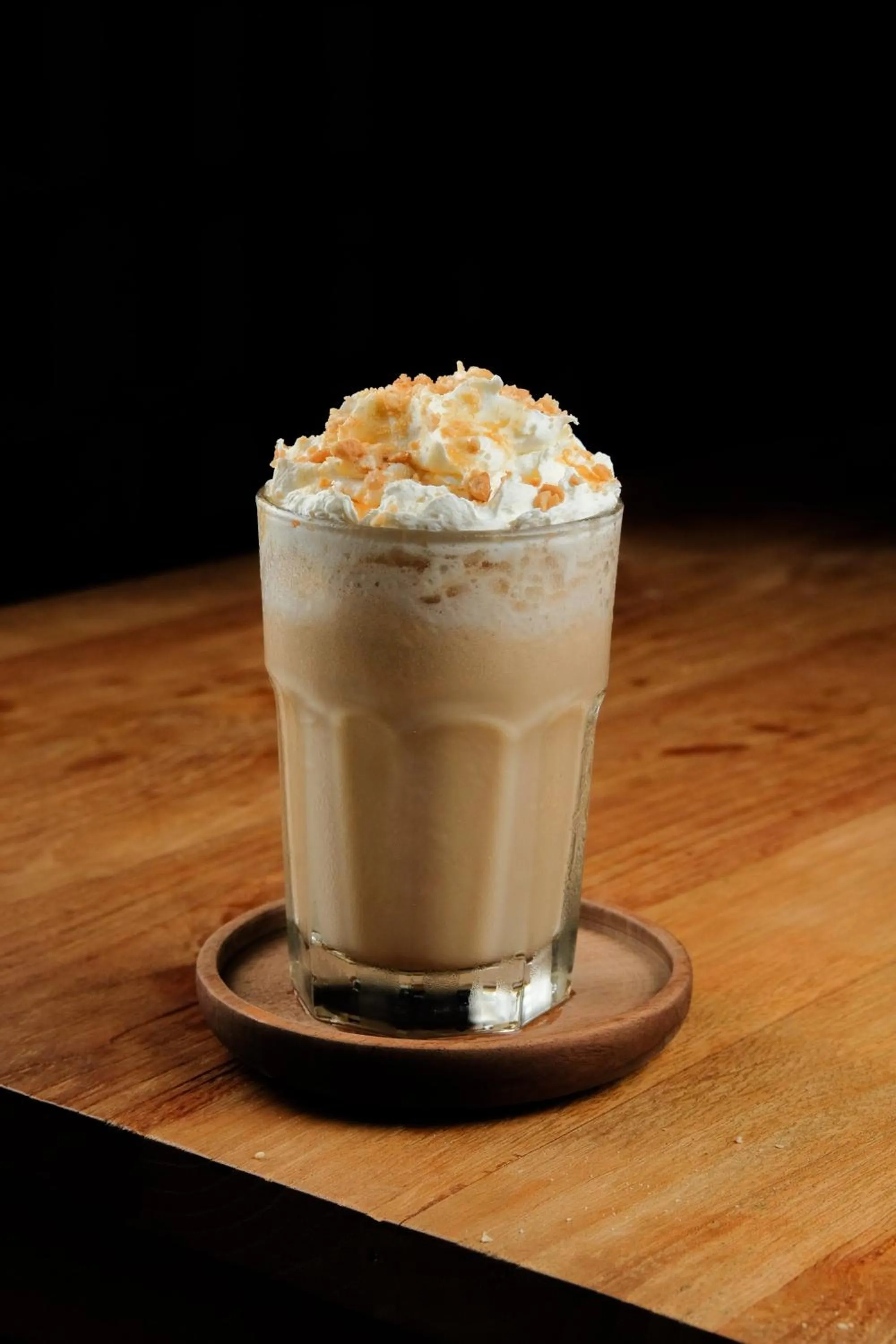 Food and drinks in JW NAUNGAN COLIVING