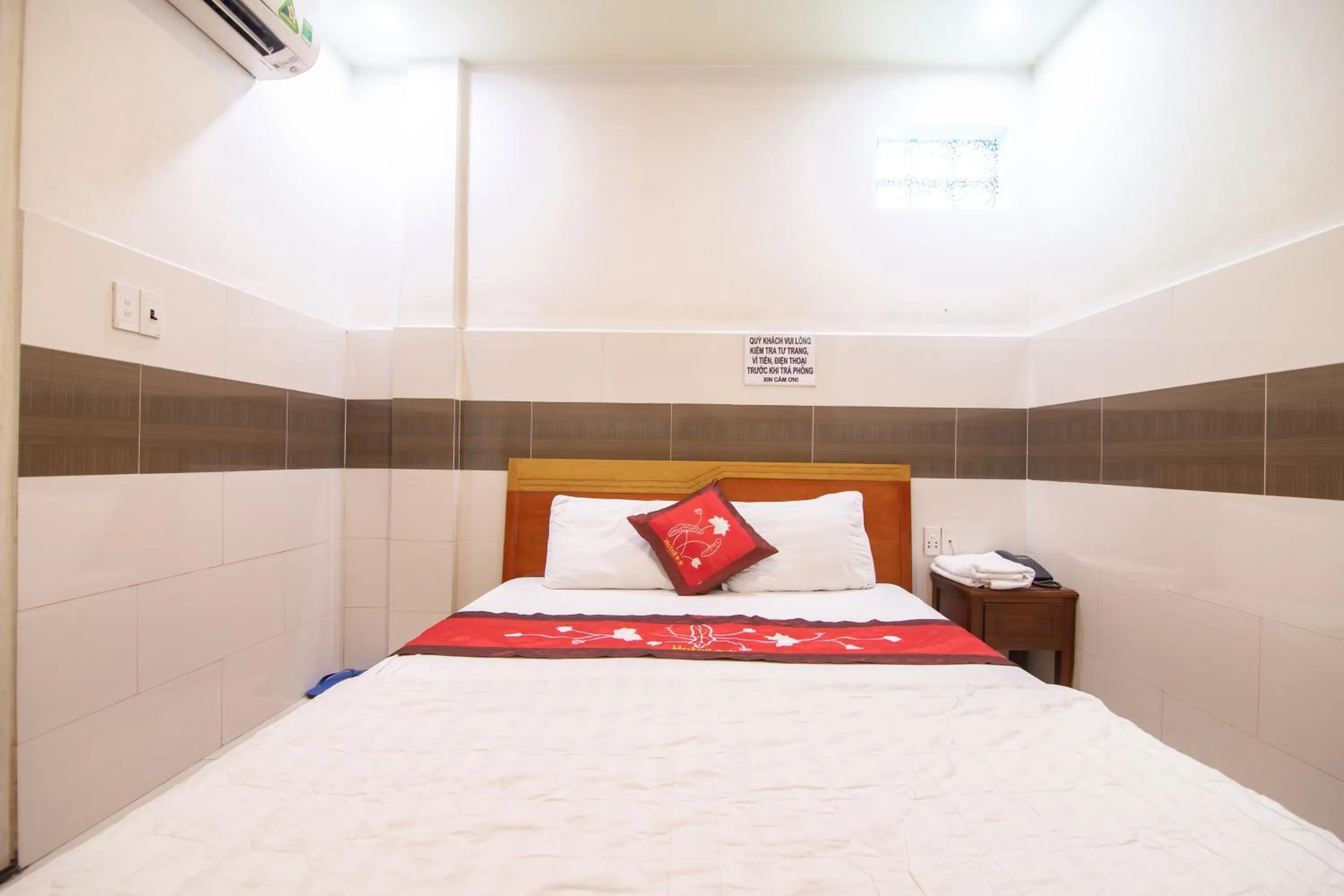 Bedroom in Dai An Go Vap Hotel