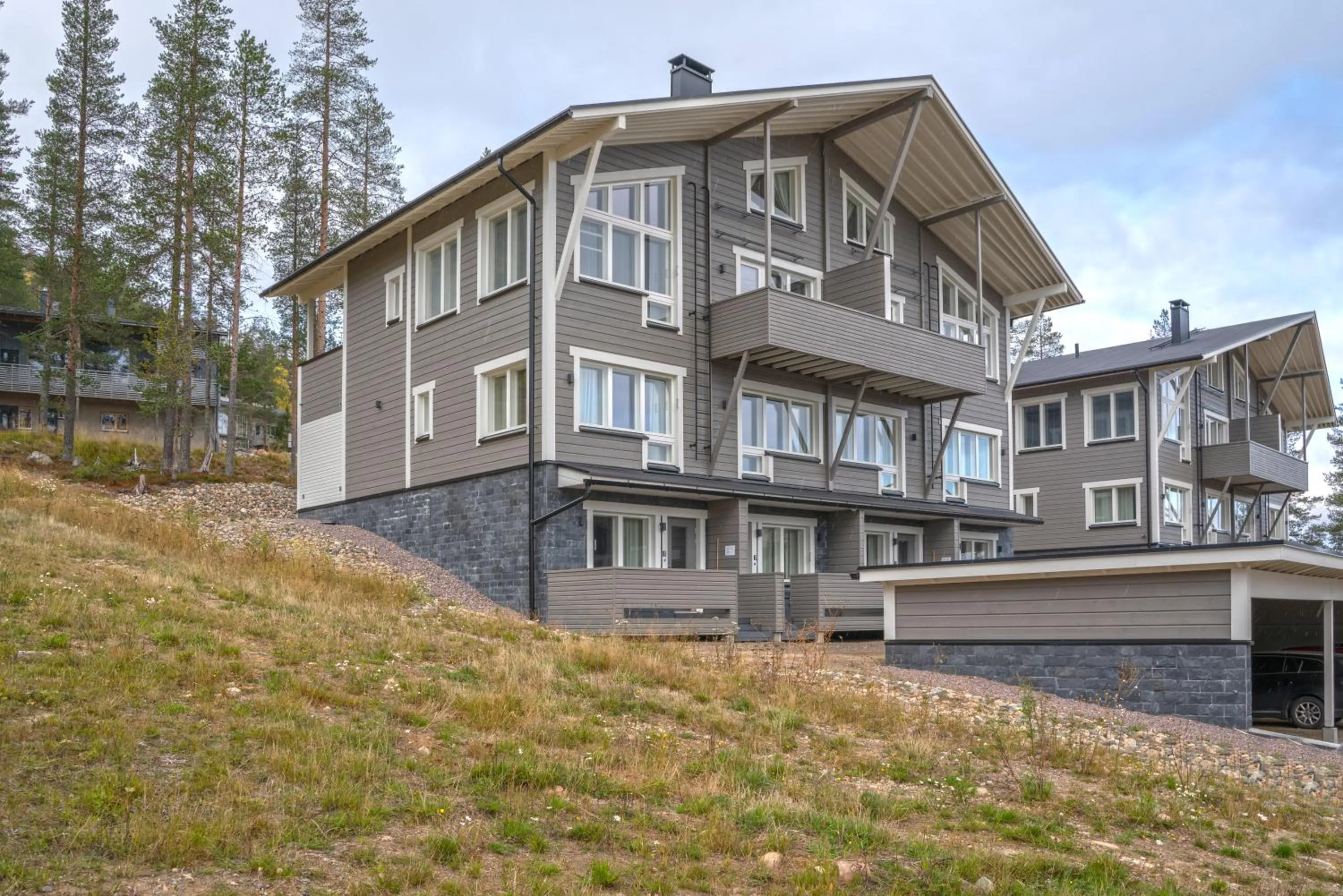Property building in Ski-Inn PyhäLinna