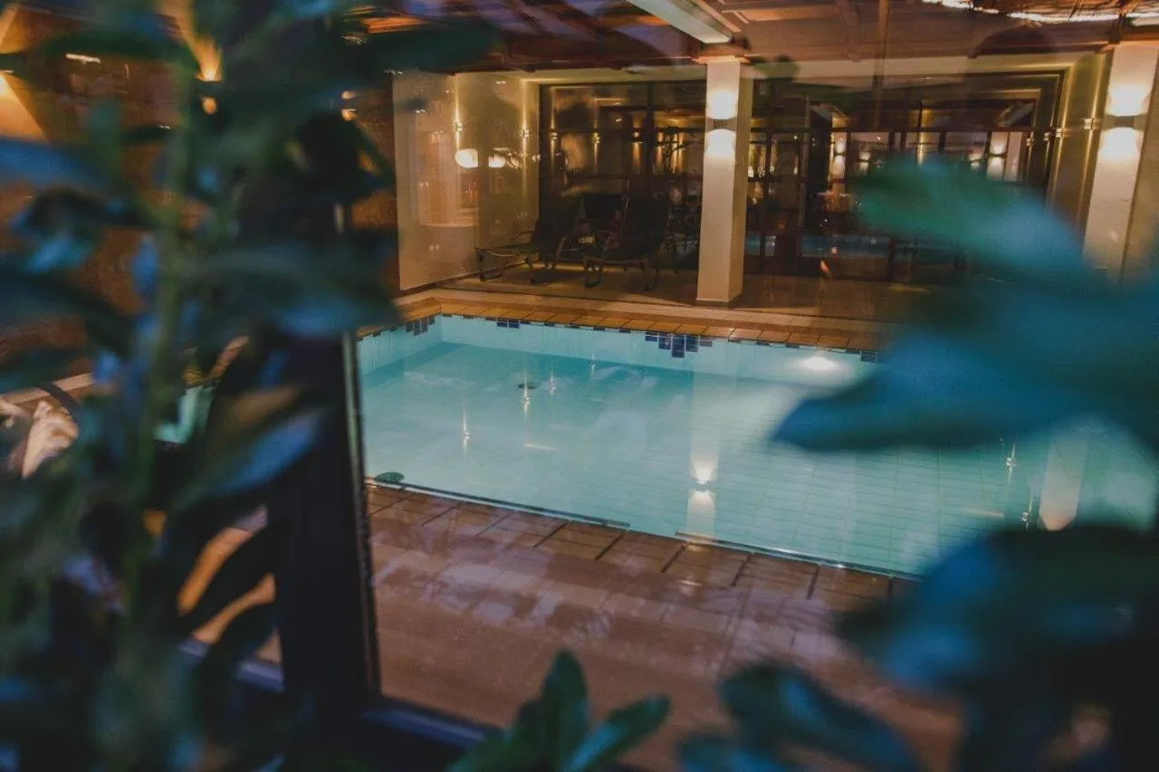 Swimming pool in Kunzmann's Hotel | Spa