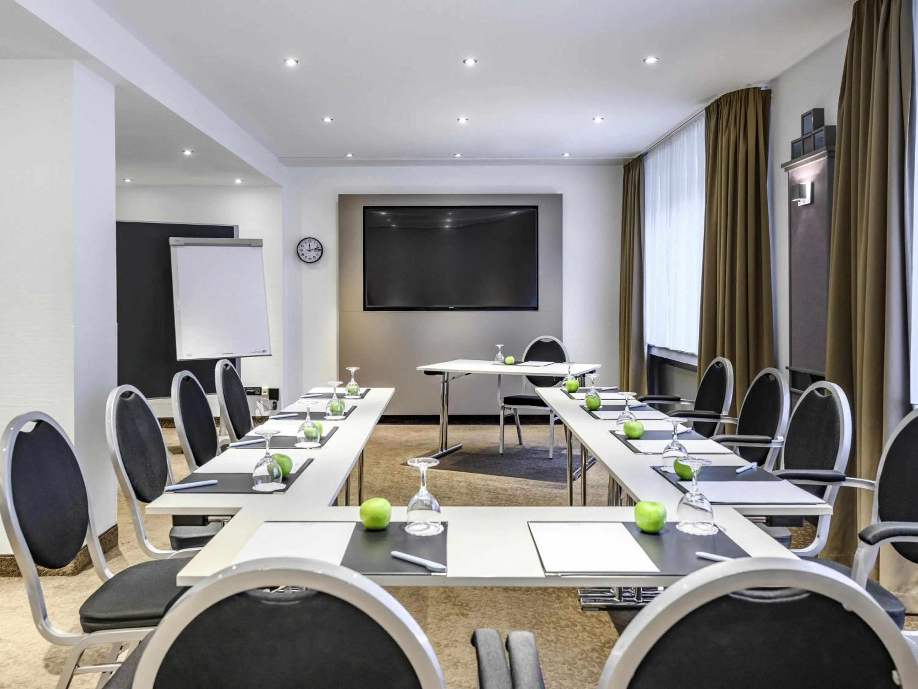 Meeting/conference room in Mercure Hotel Dortmund Centrum