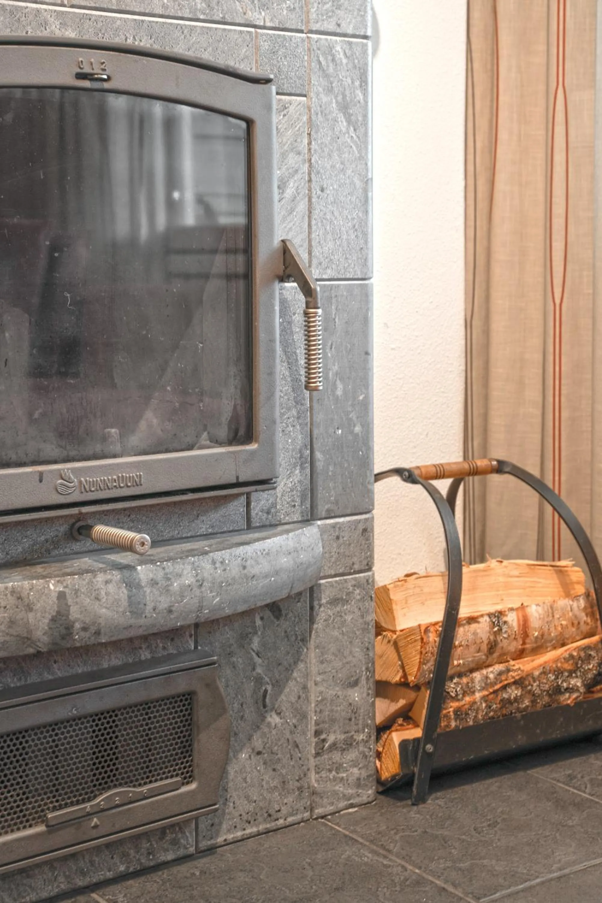 Decorative detail in Ski-Inn RukaTonttu