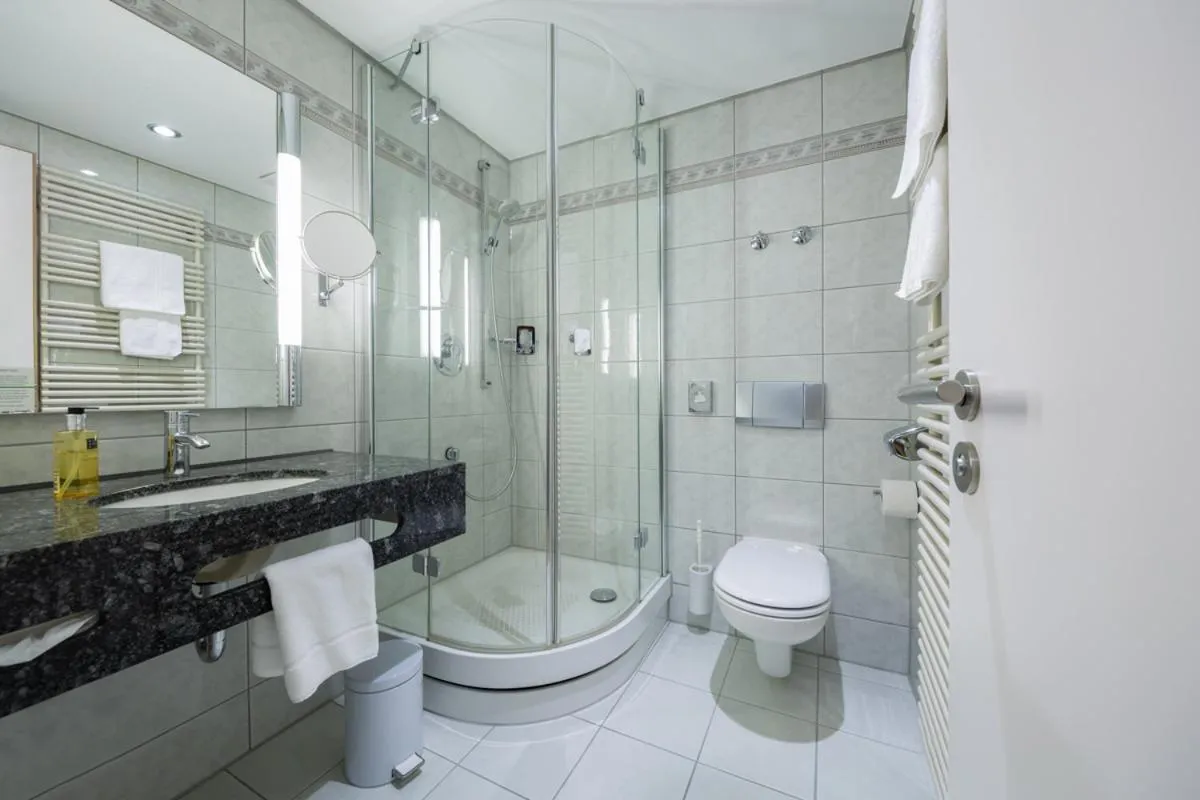 Bathroom in Kronenhotel