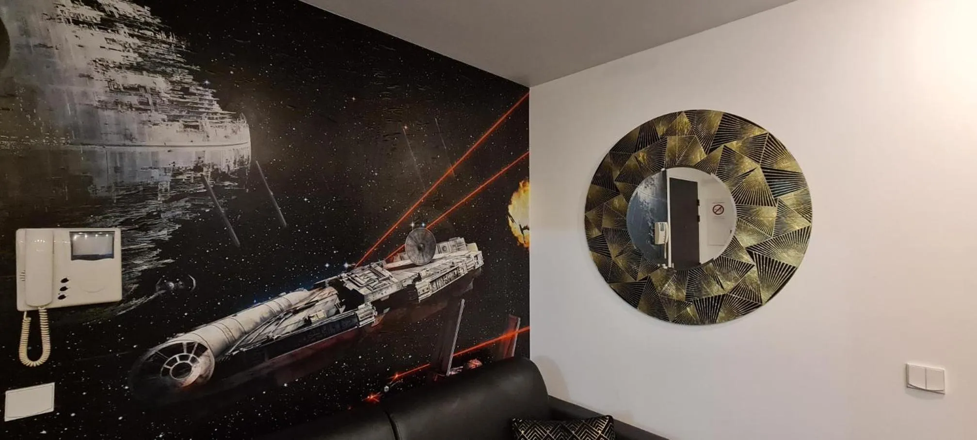 Dining area in Plaza Star Wars Appartement