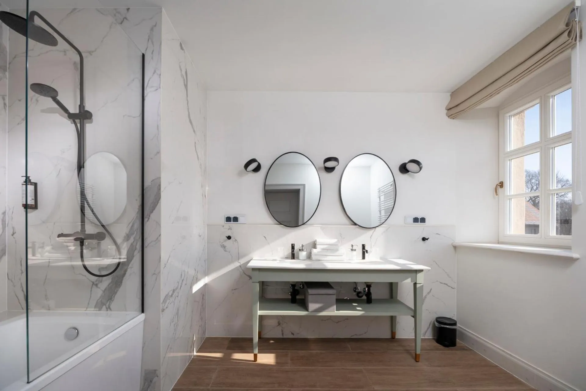 Bathroom in Zamek Sarny - Schloss Scharfeneck