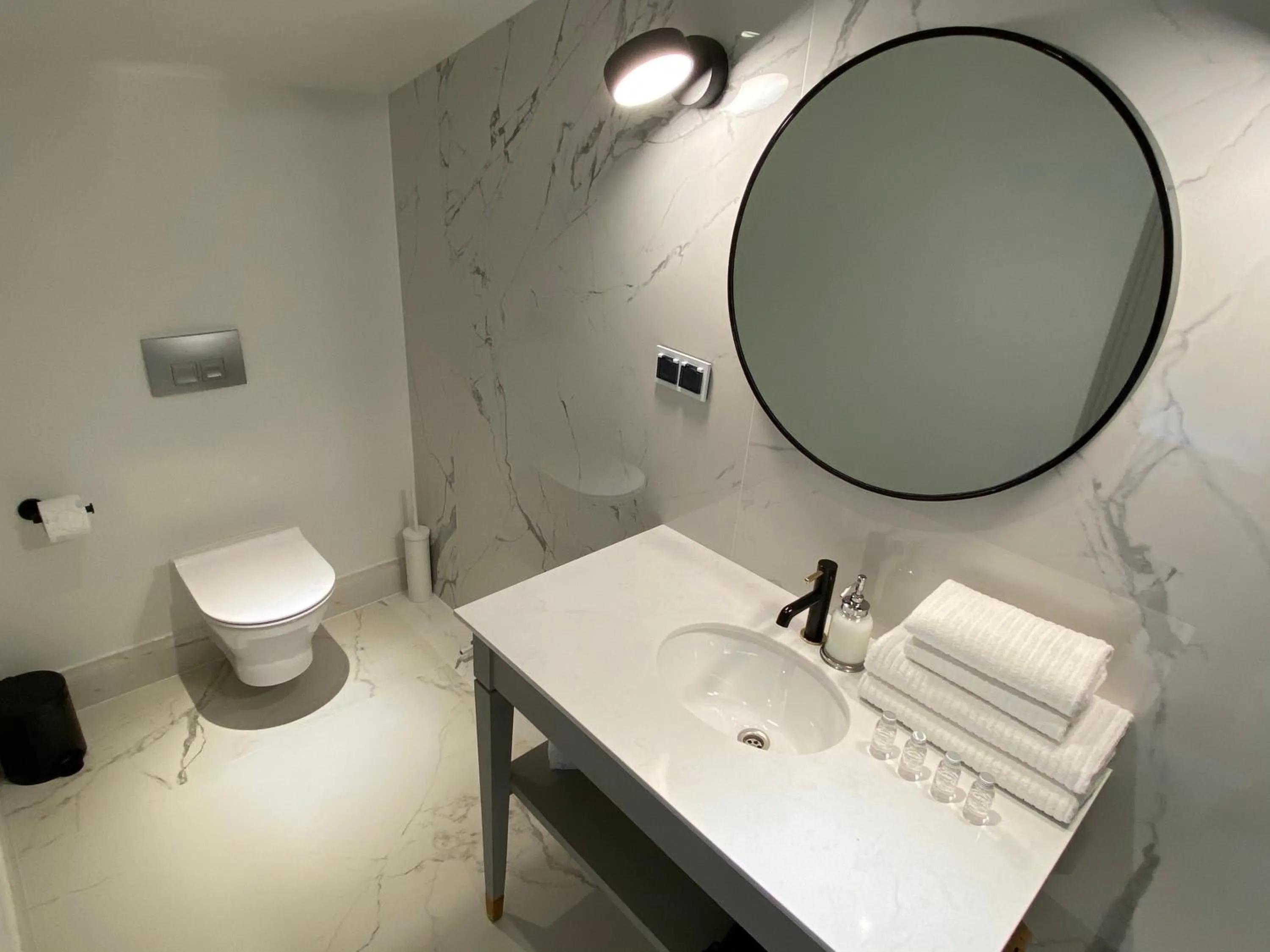 Bathroom in Zamek Sarny - Schloss Scharfeneck