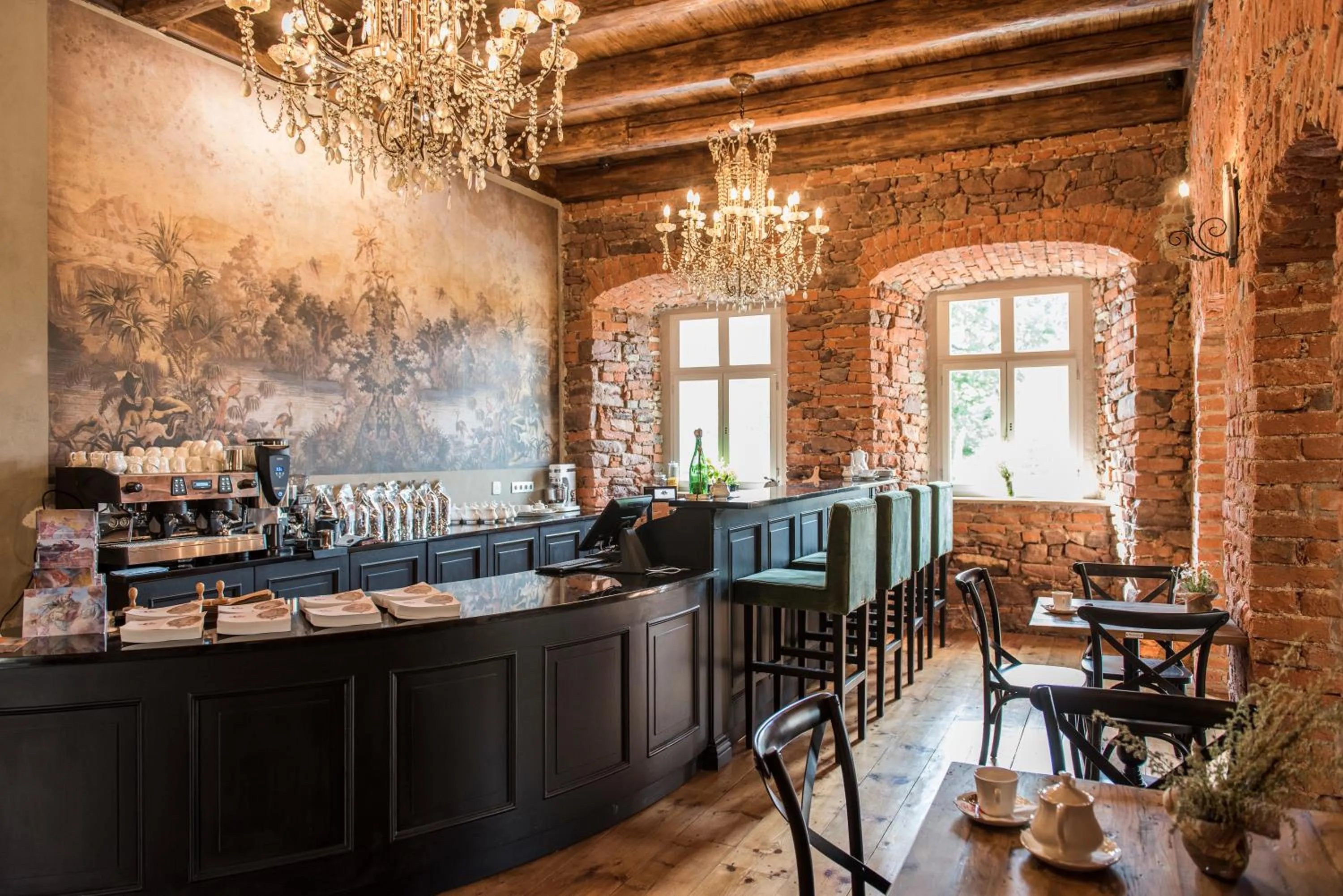 Coffee/tea facilities in Zamek Sarny - Schloss Scharfeneck