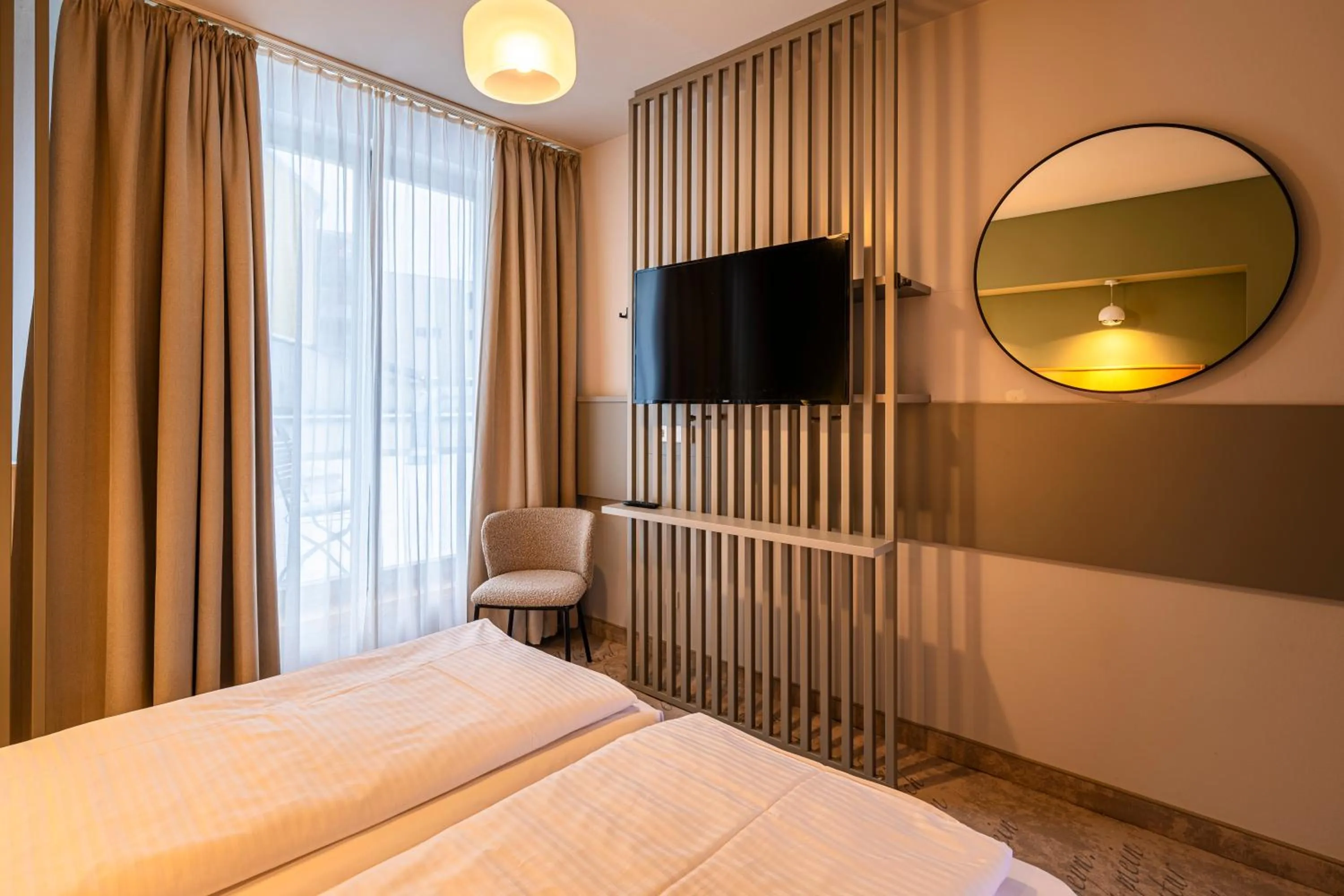 Bed in Hotel Erbenhof