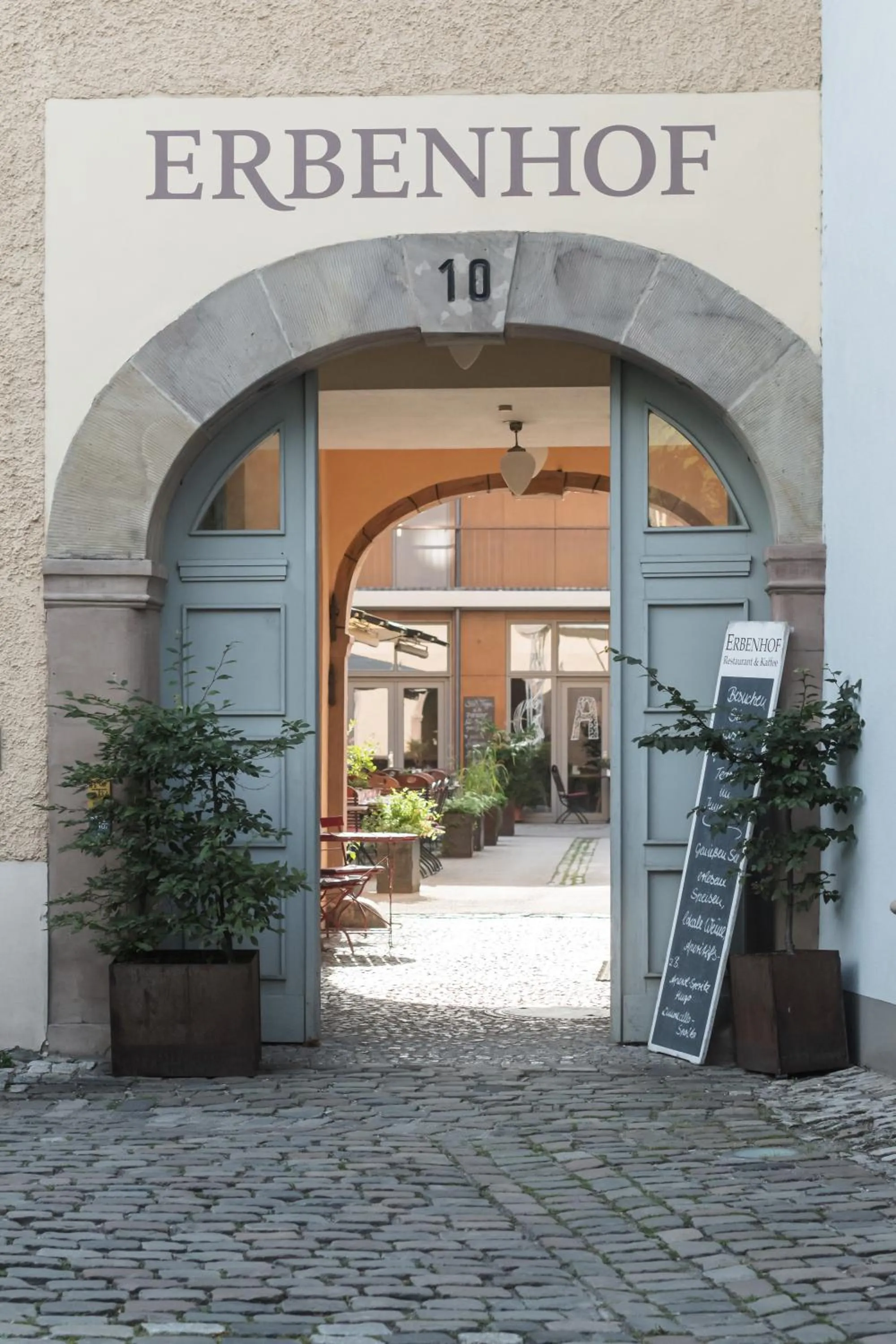 Facade/entrance in Hotel Erbenhof