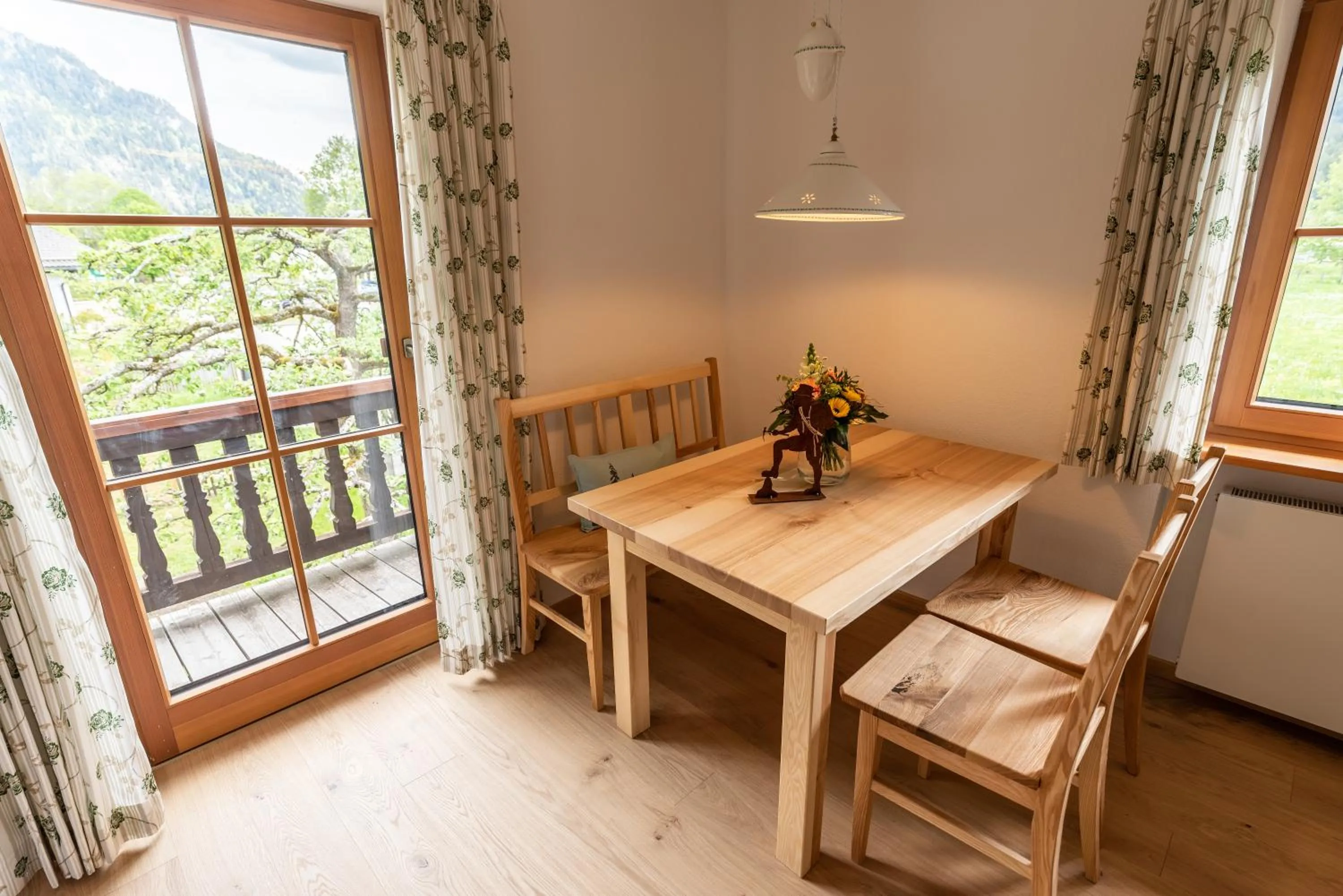 Balcony/Terrace in Gästehaus Neu am Passionstheater