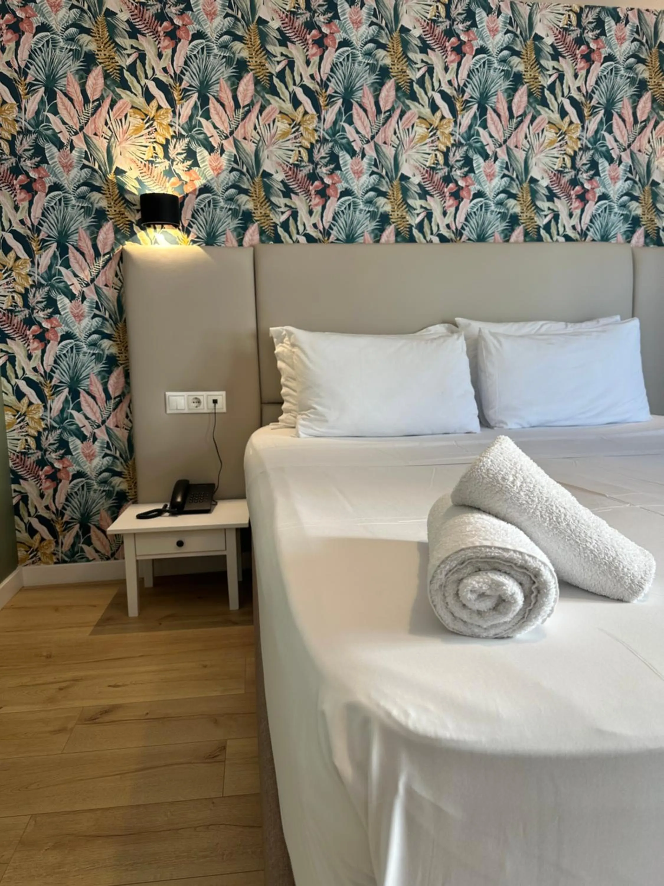 Bedroom, Bed in HOTEL_TIER