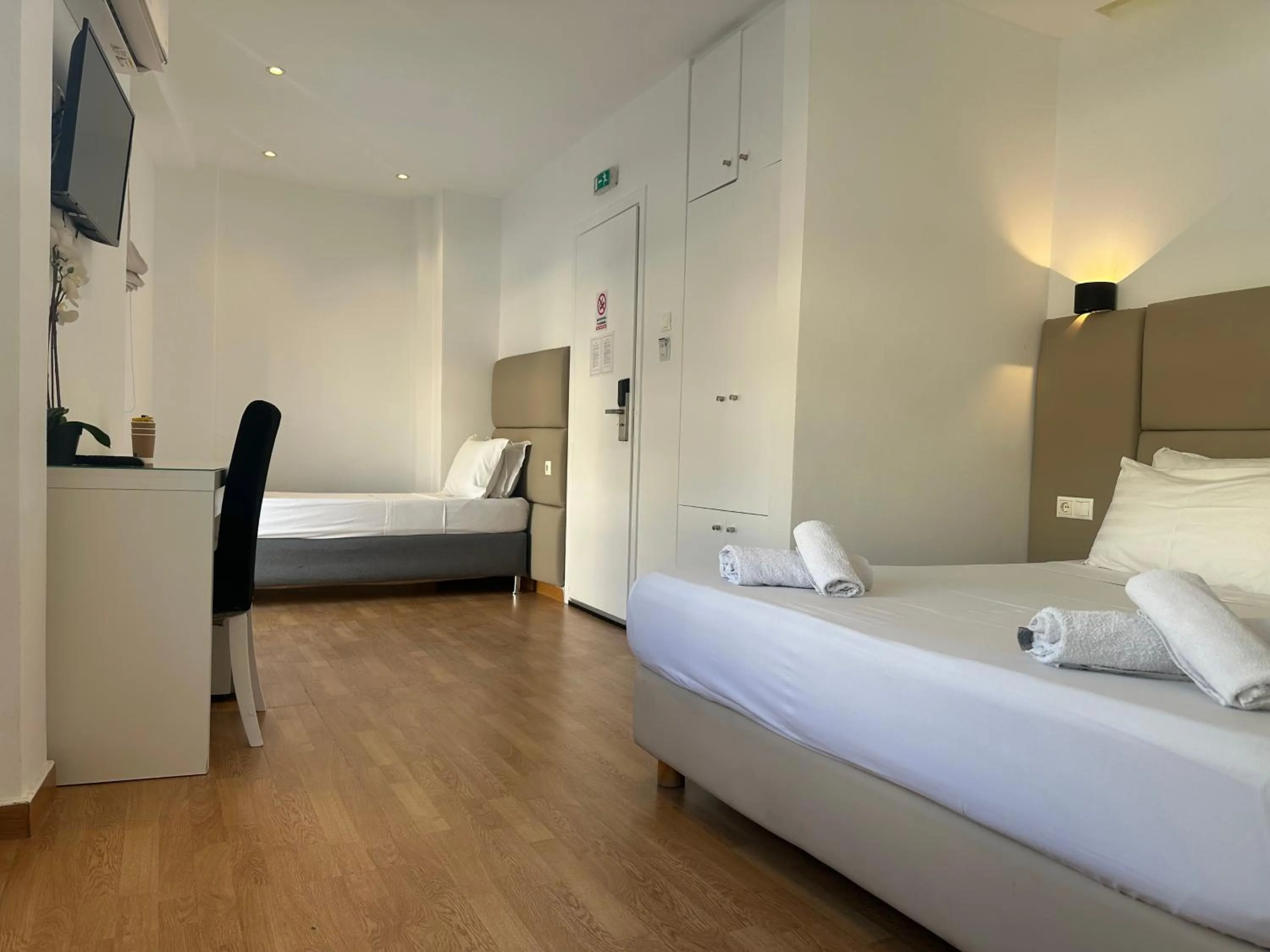 Bedroom, Bed in HOTEL_TIER