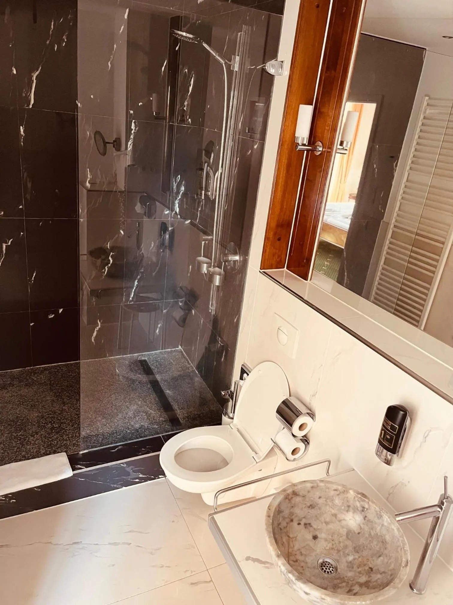 Shower in Waren Müritz Hotel Harmonie