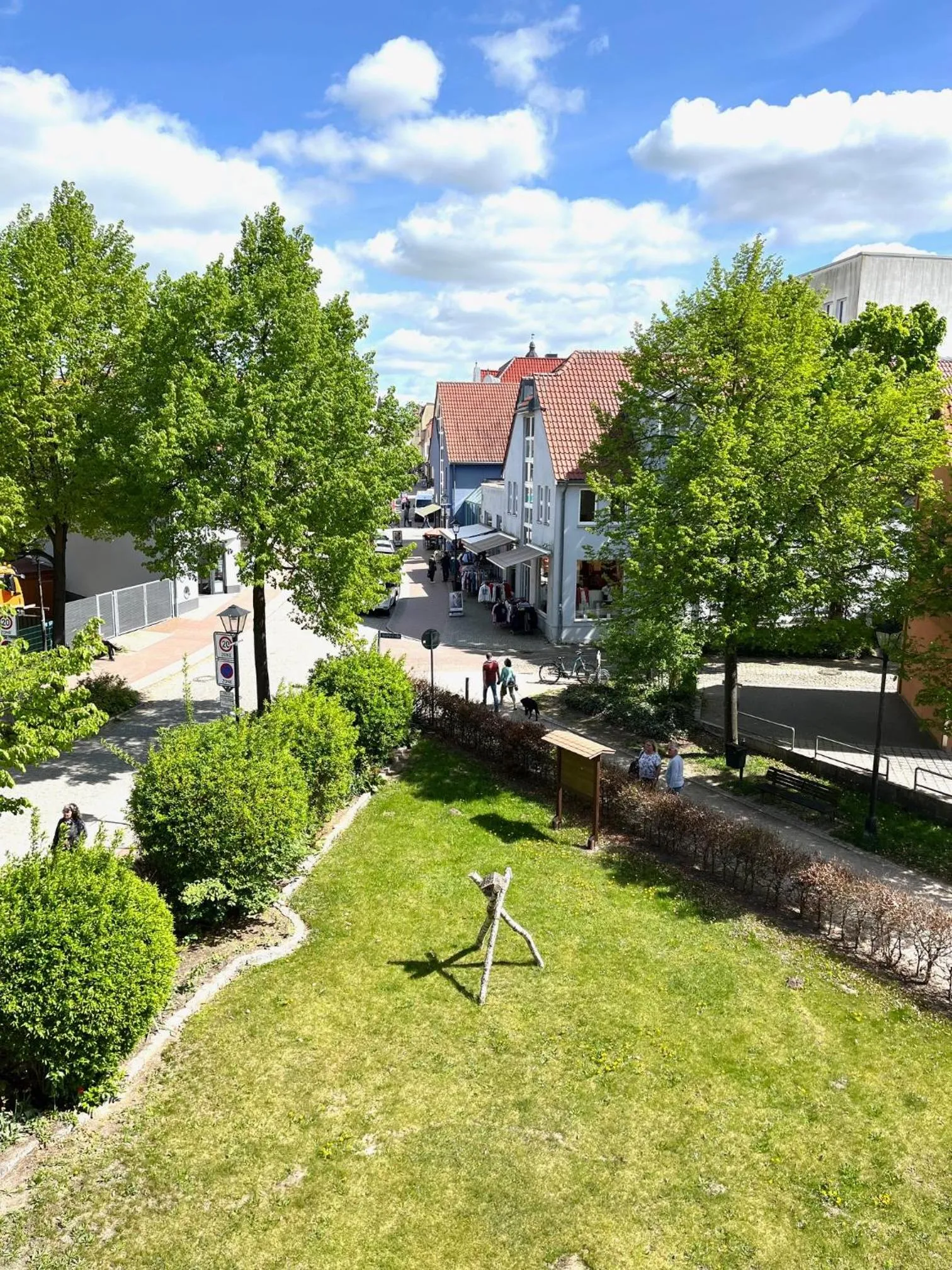 Garden view in Waren Müritz Hotel Harmonie