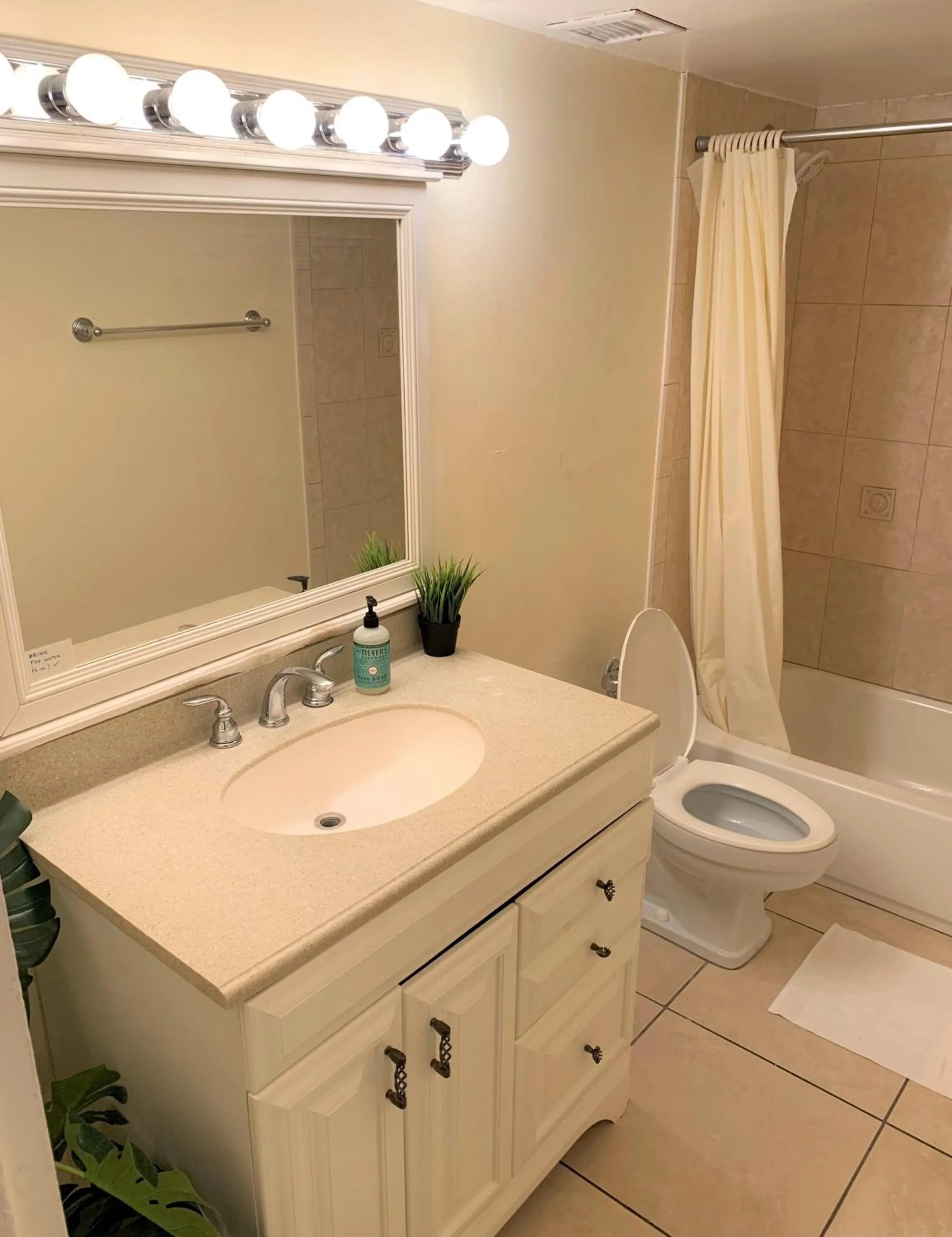 Bposhtels Hollywood Florida