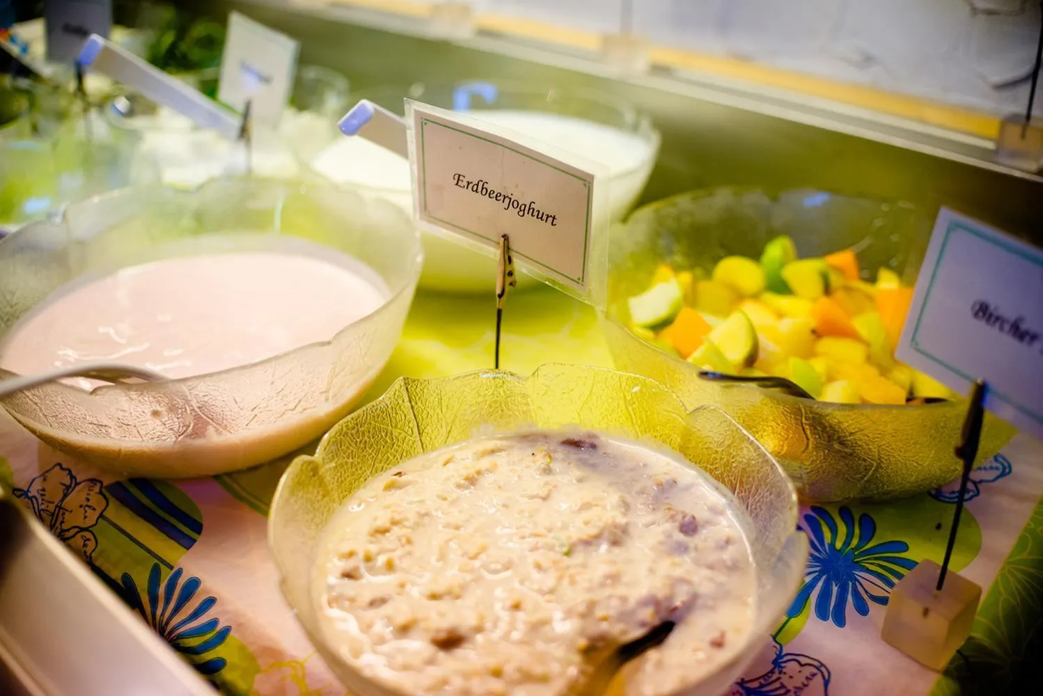 Buffet breakfast in Holzschuhs Schwarzwaldhotel