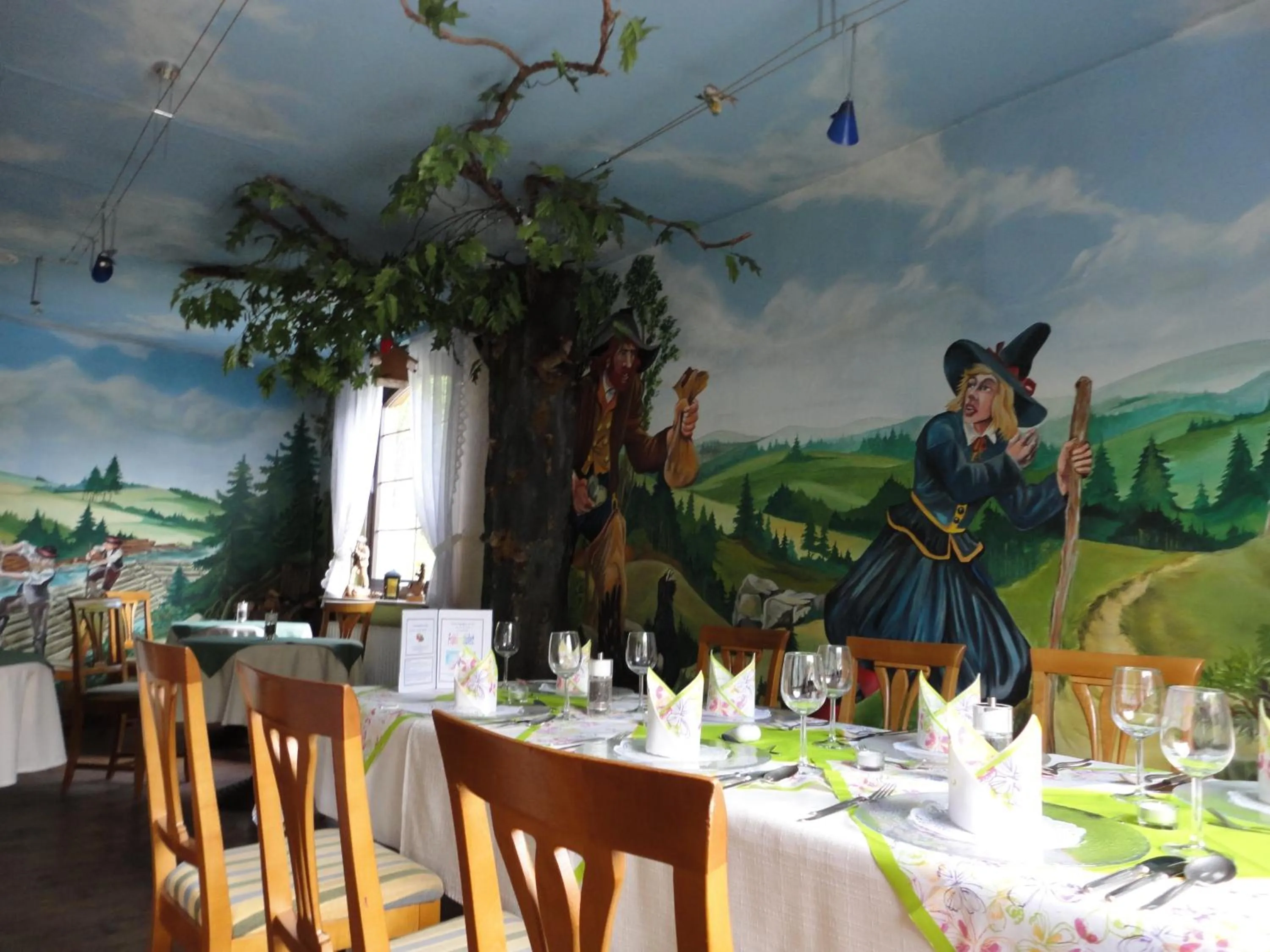 Restaurant/places to eat in Holzschuhs Schwarzwaldhotel