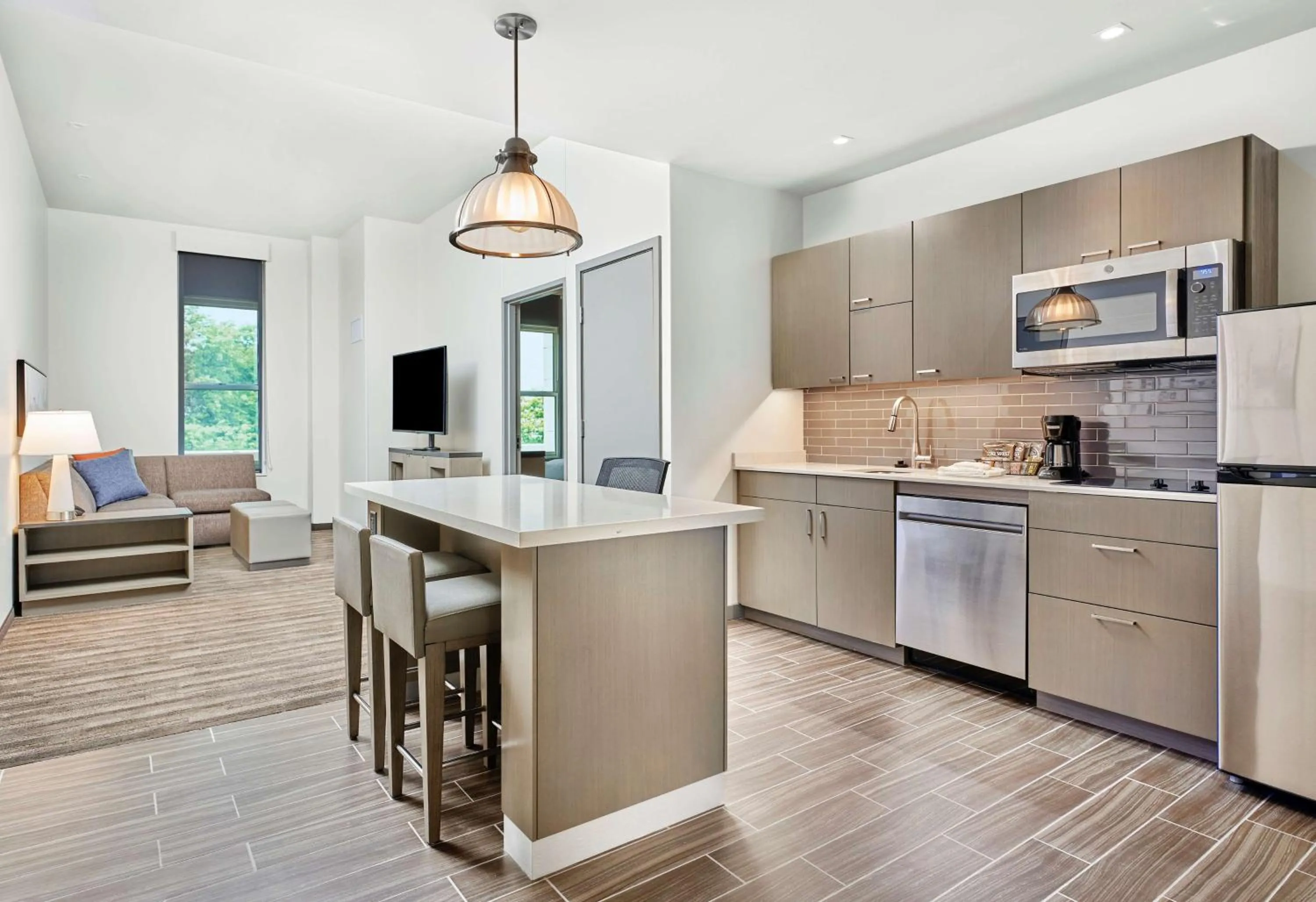 Photo of the whole room in Hyatt House Chicago Medical/University District