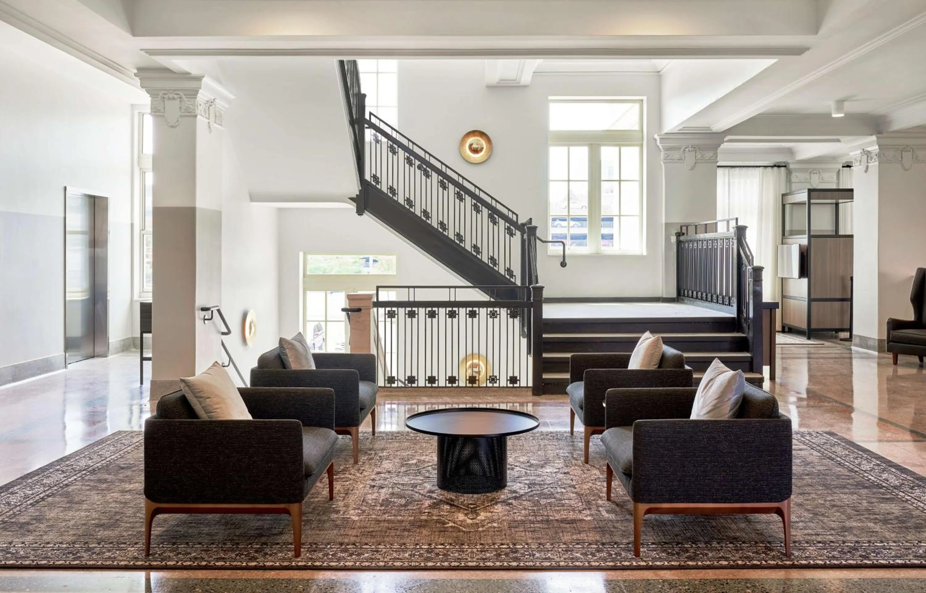 Lobby or reception in Hyatt House Chicago Medical/University District