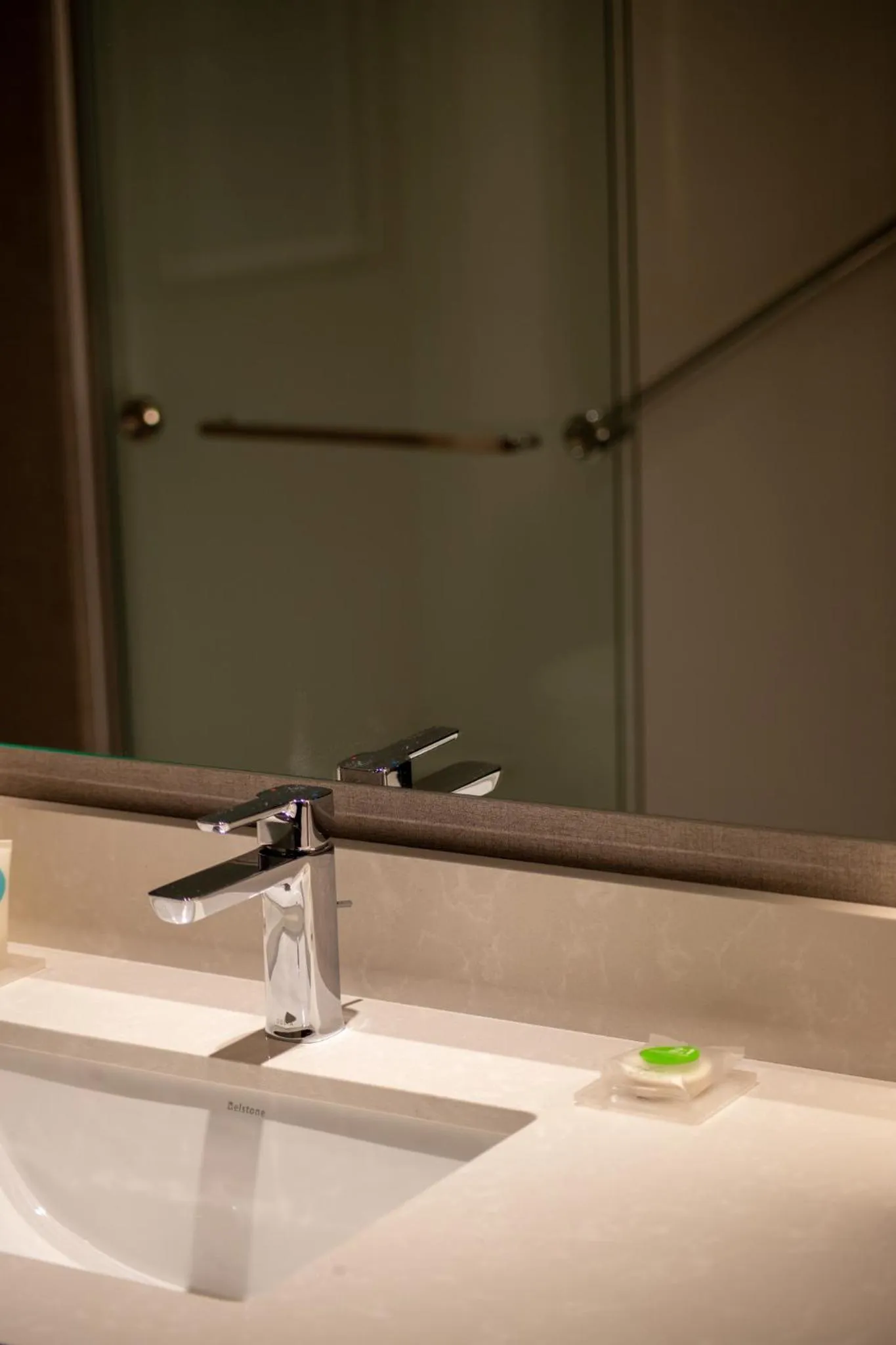 Bathroom in Hyatt Place Altoona/Des Moines