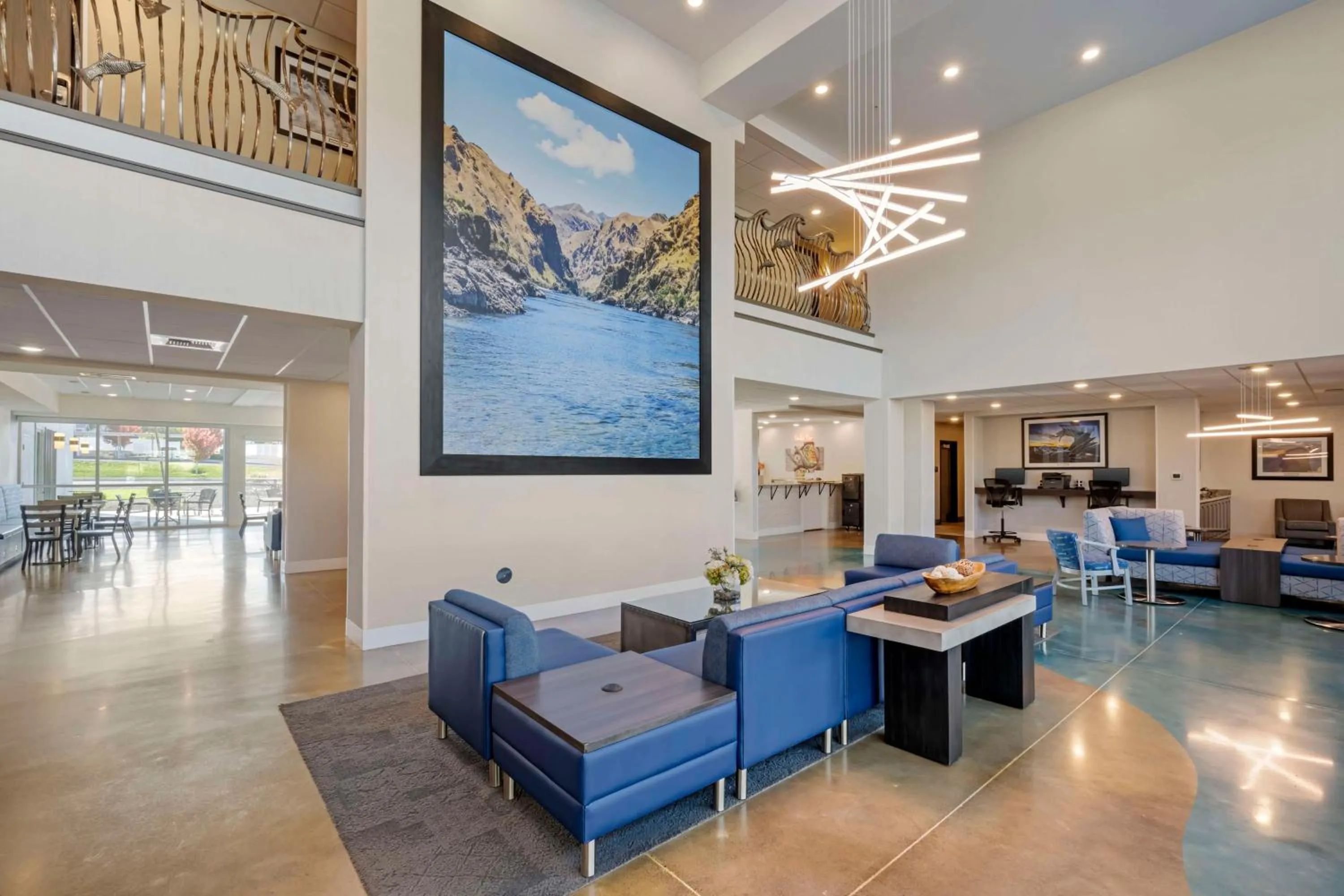 Lobby or reception in Best Western Plus The Inn at Hells Canyon