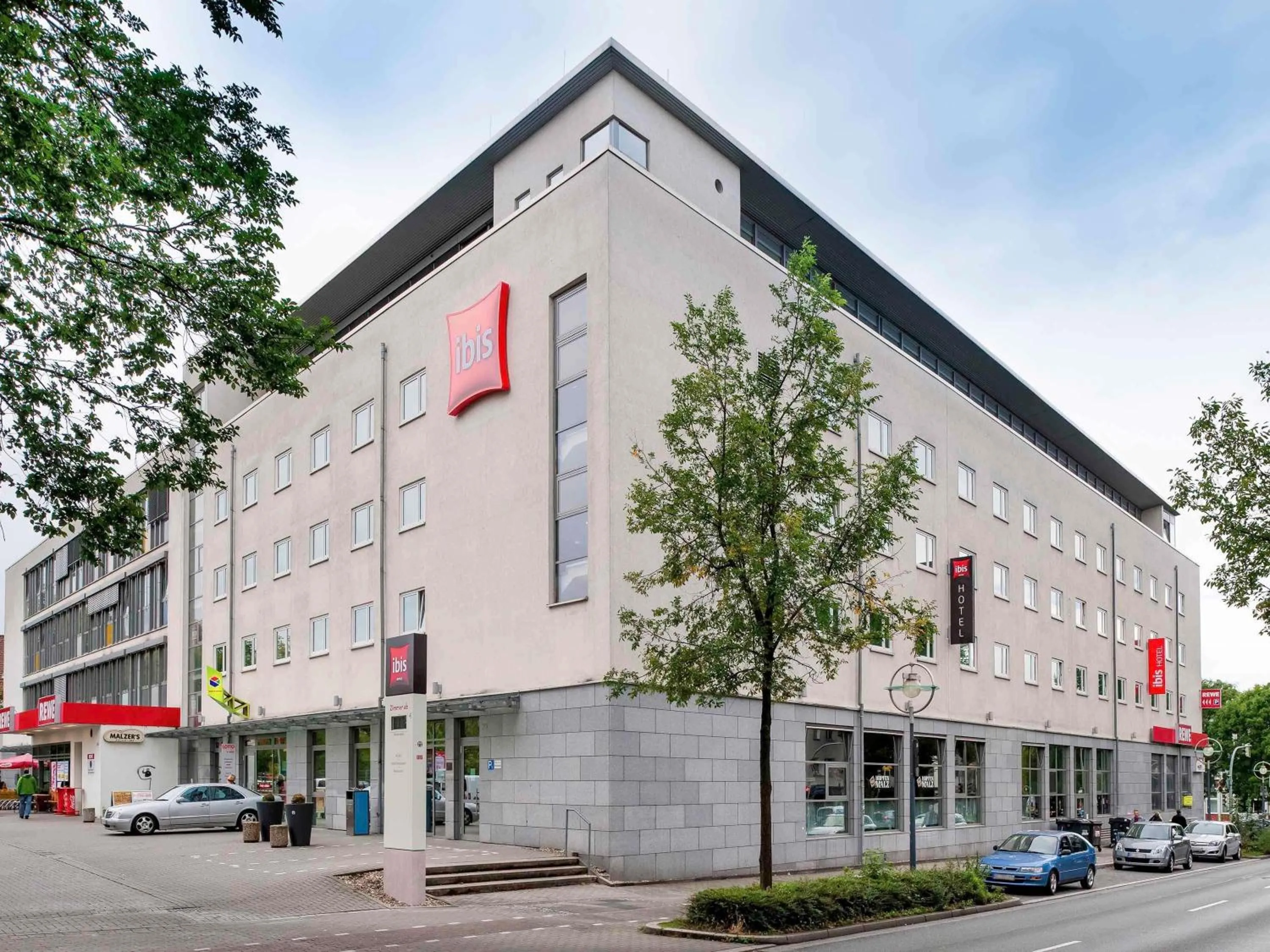 Property building in ibis Hotel Dortmund City
