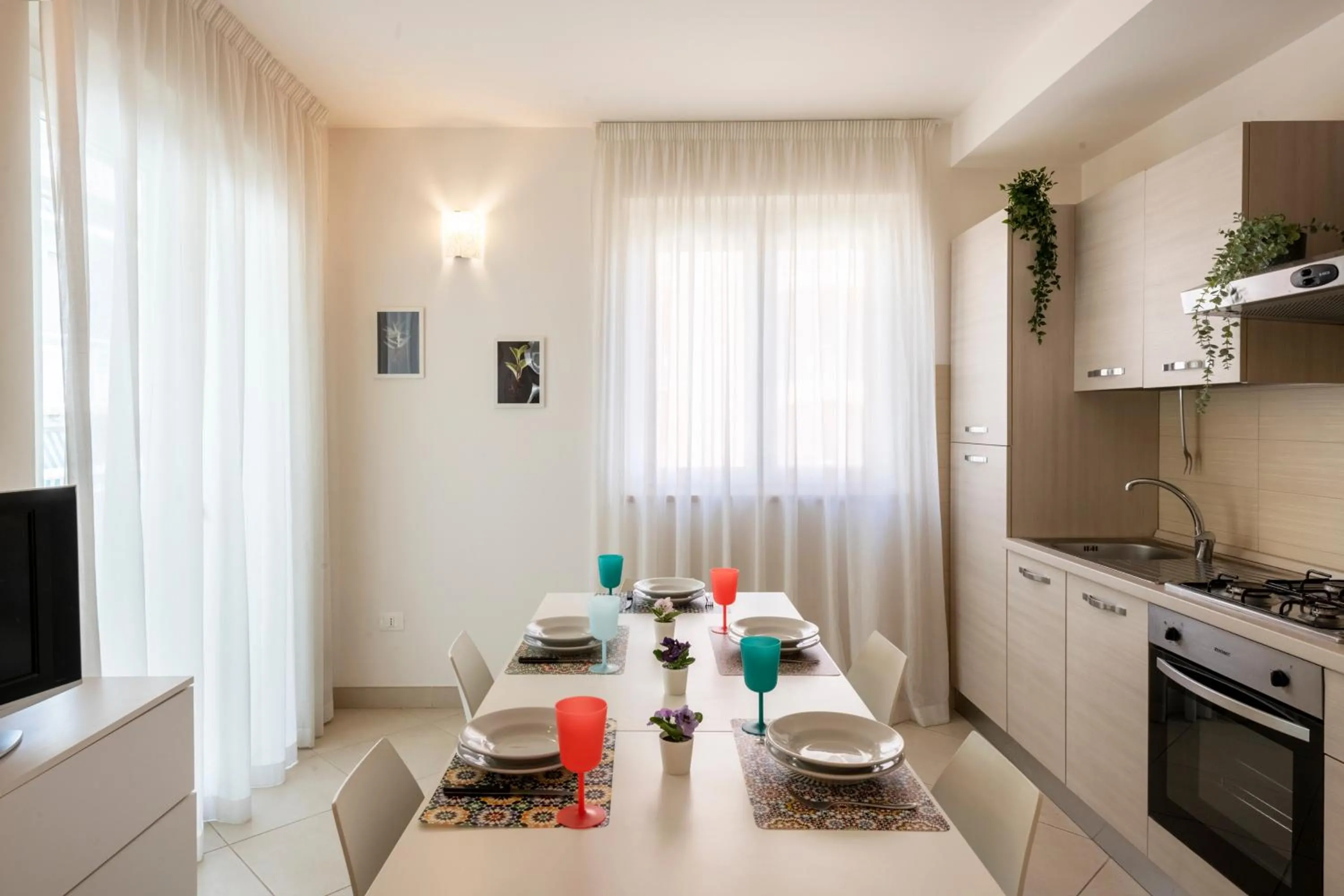 Dining area in Elegante Trilocale Marconi prima fila mare