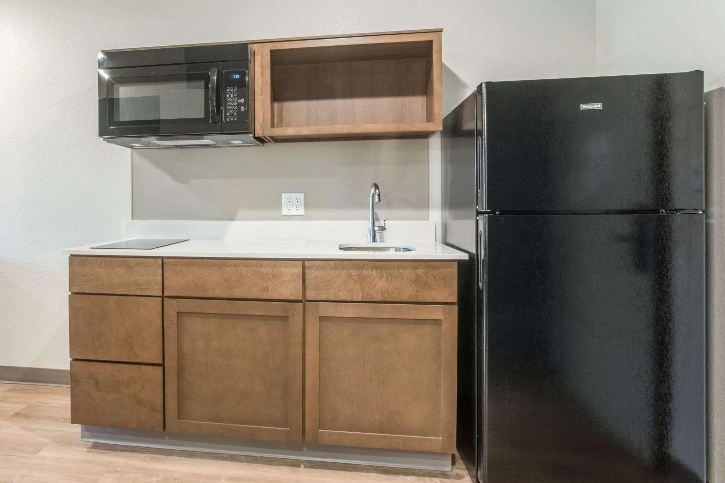 Photo of the whole room in WoodSpring Suites Atlanta McDonough