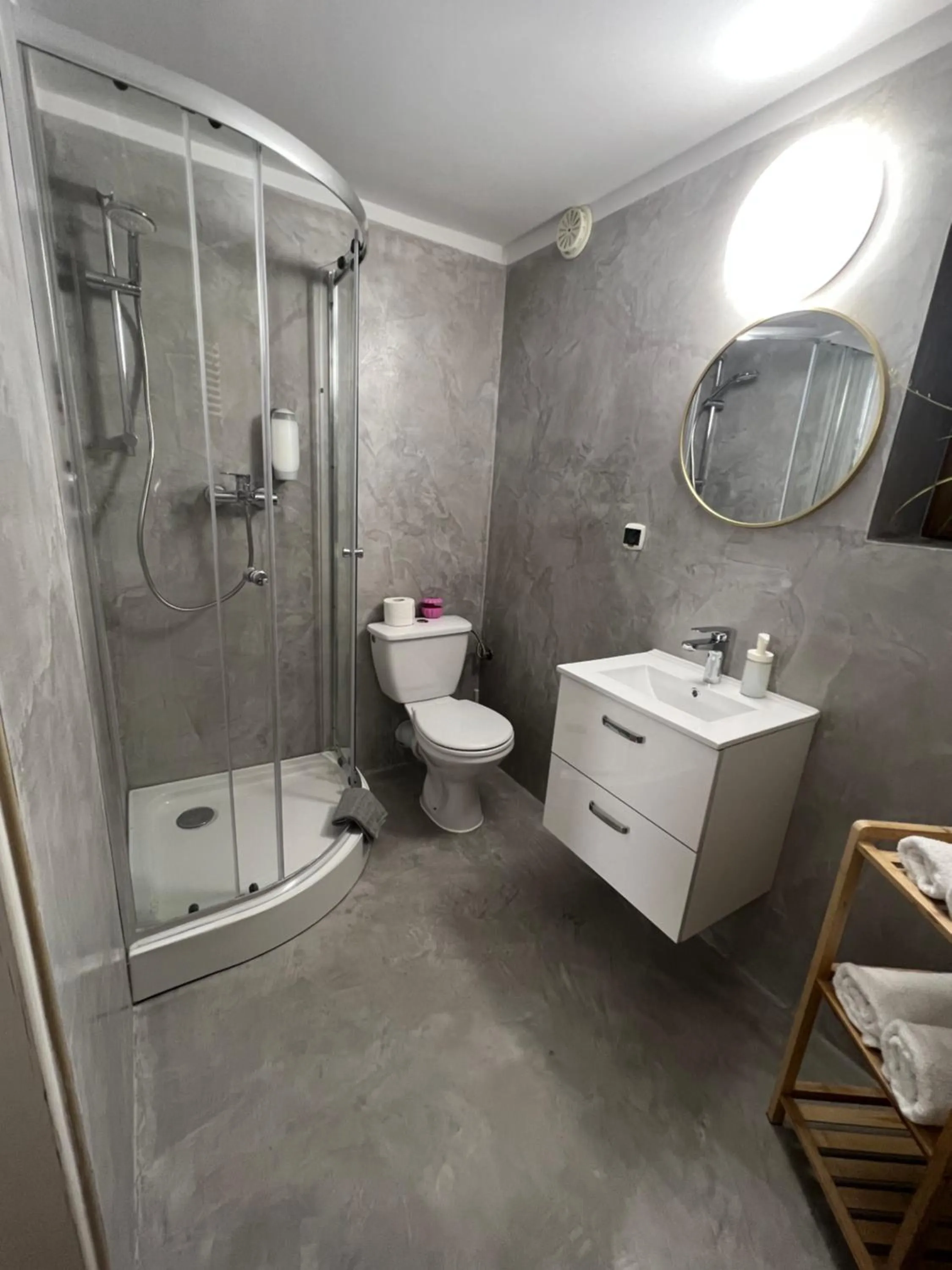 Karczma Regionalna Młyn -pokoje gościne