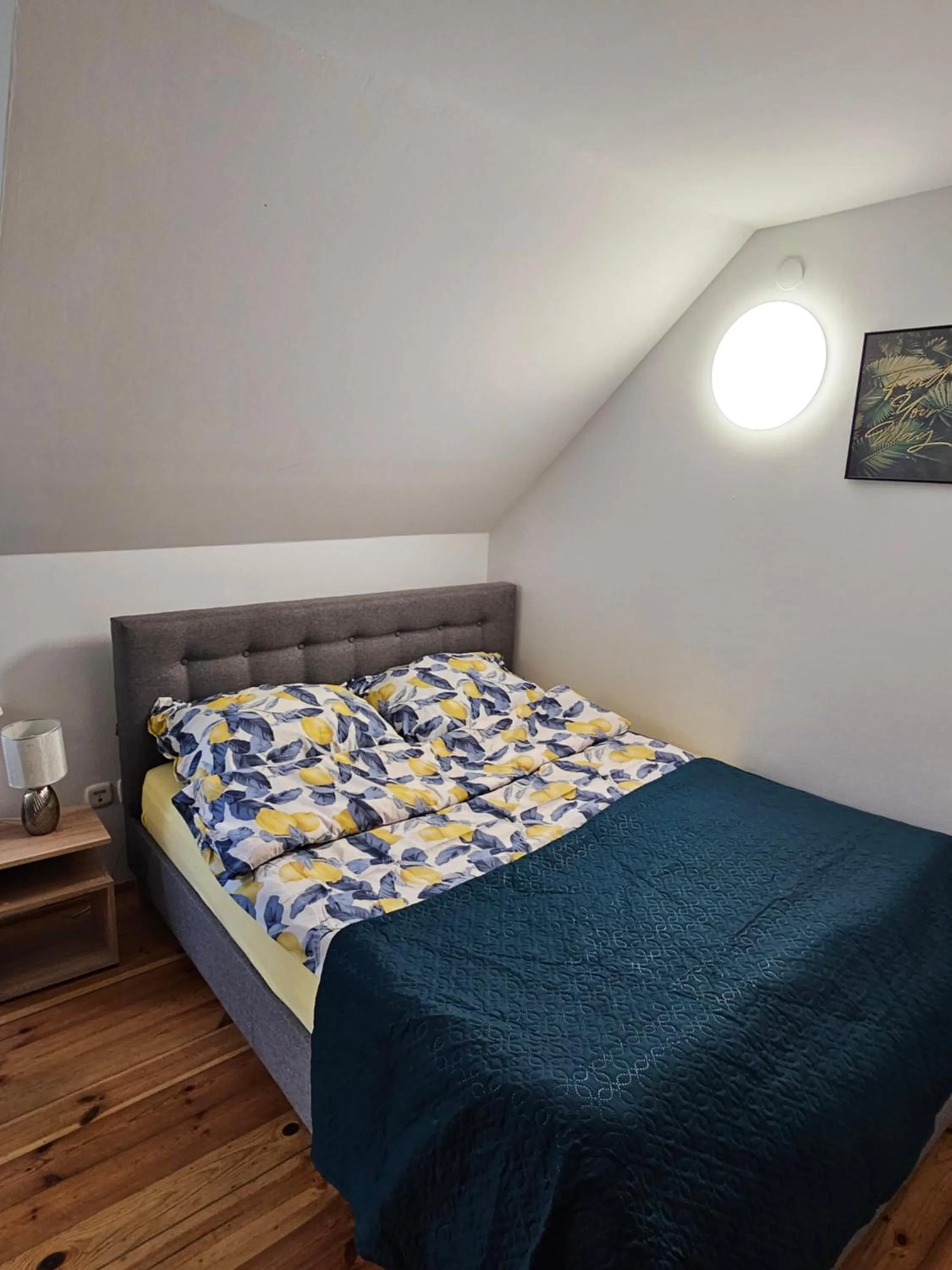 Bed in Karczma Regionalna Młyn -pokoje gościne