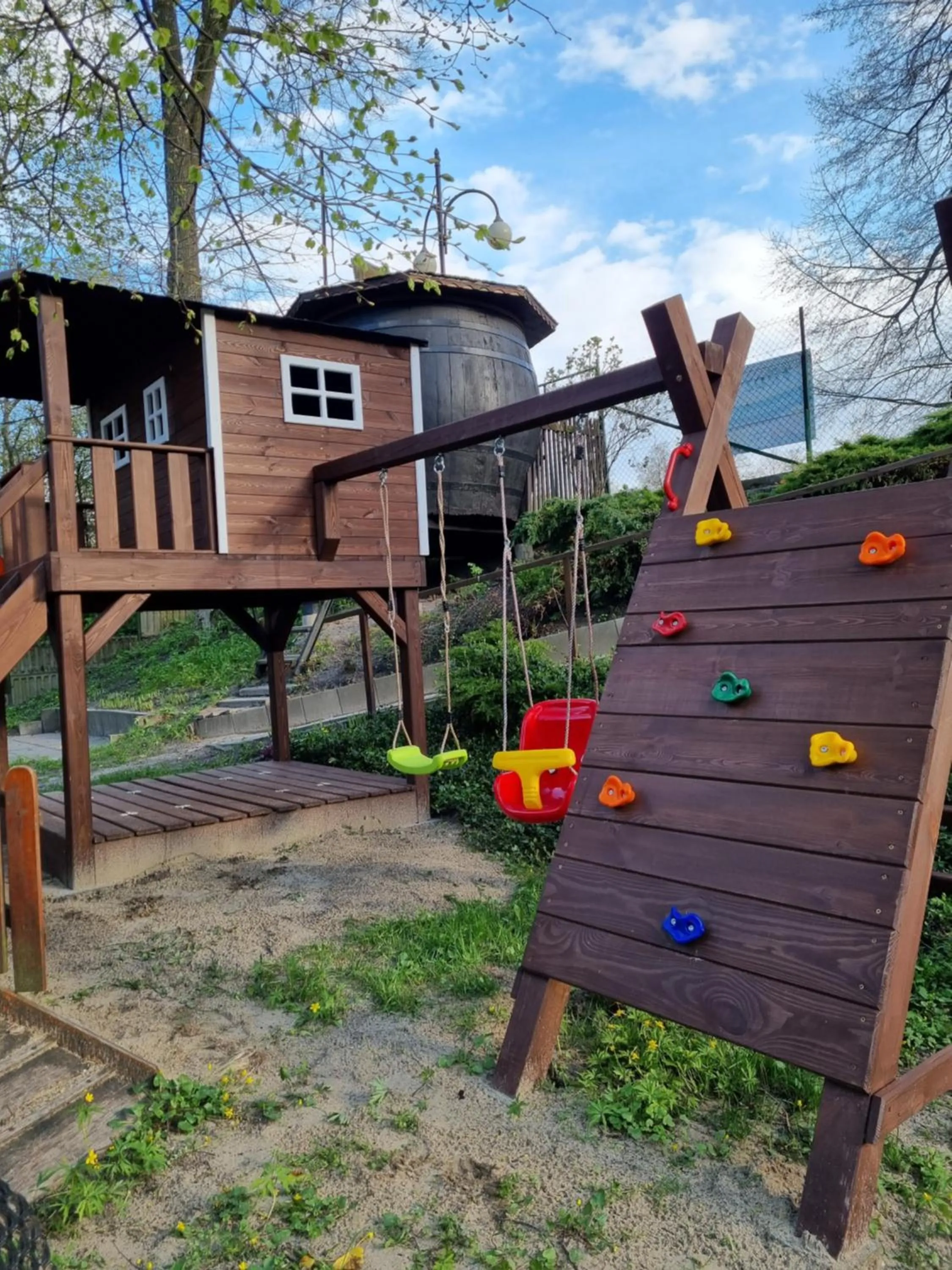 Karczma Regionalna Młyn -pokoje gościne