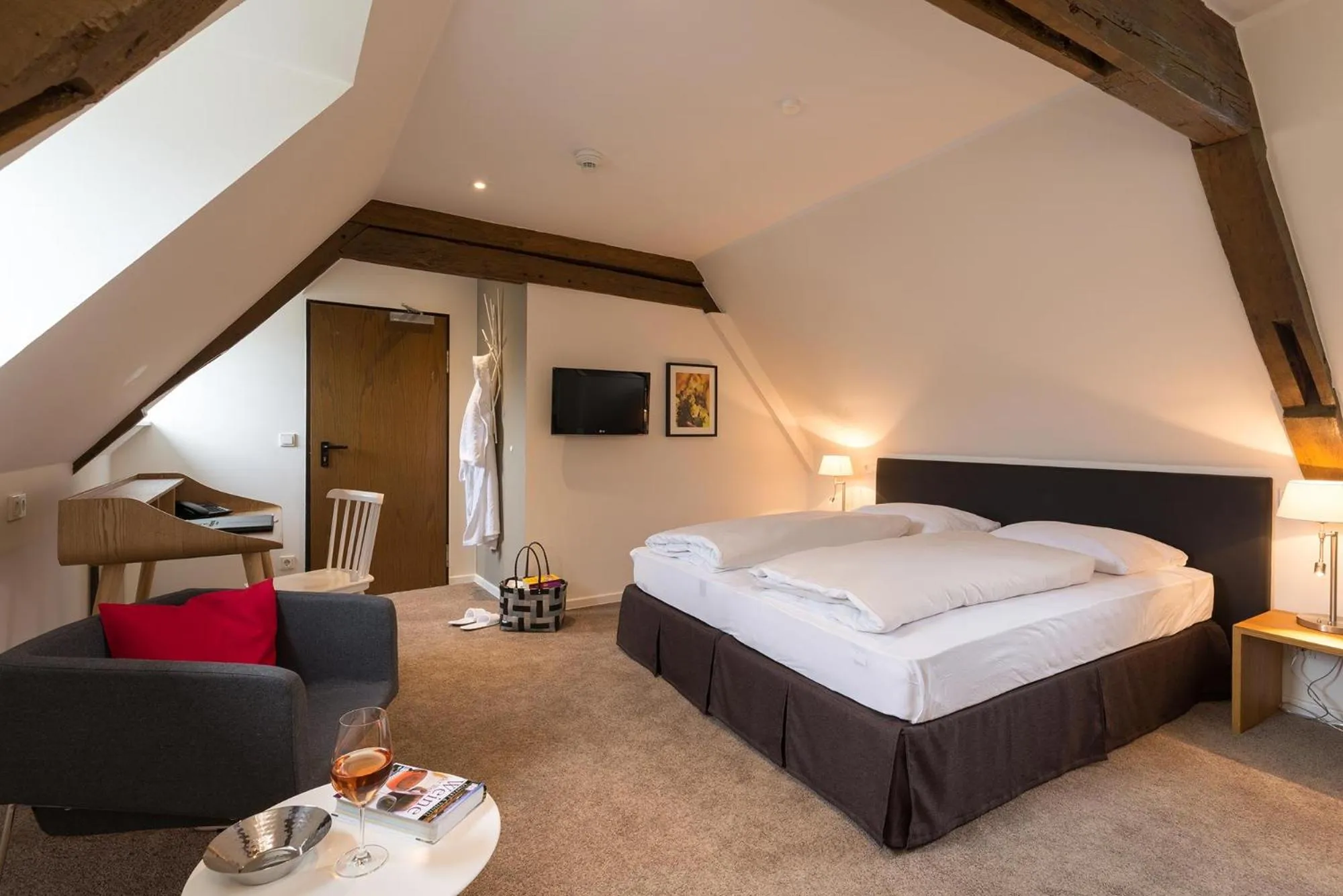 Photo of the whole room, Bed in Hotel Deutschherrenhof