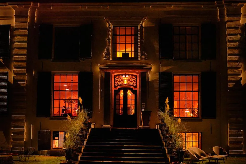 Facade/entrance in Eco Hotel Plantage Rococo