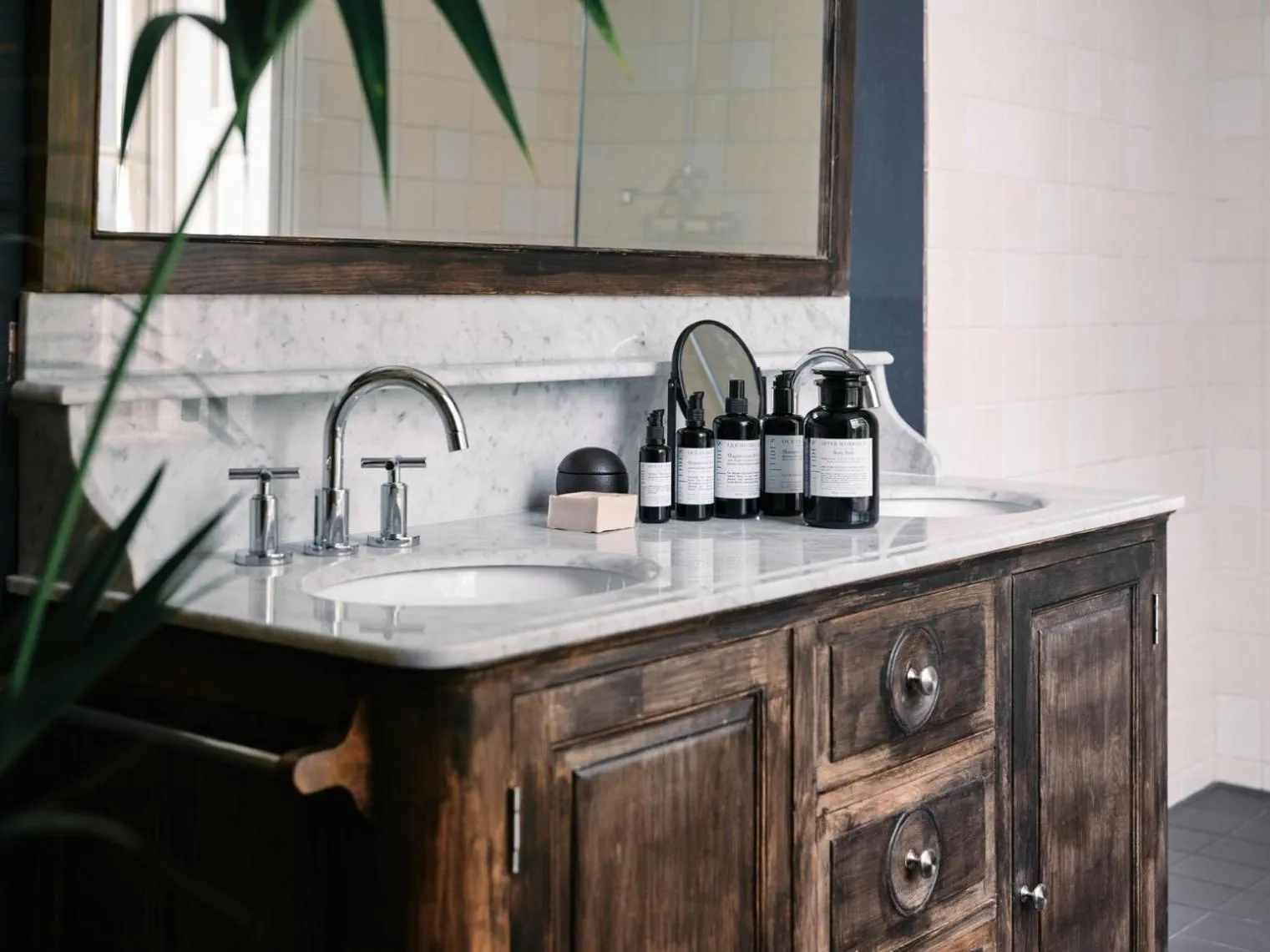 Bathroom in Eco Hotel Plantage Rococo