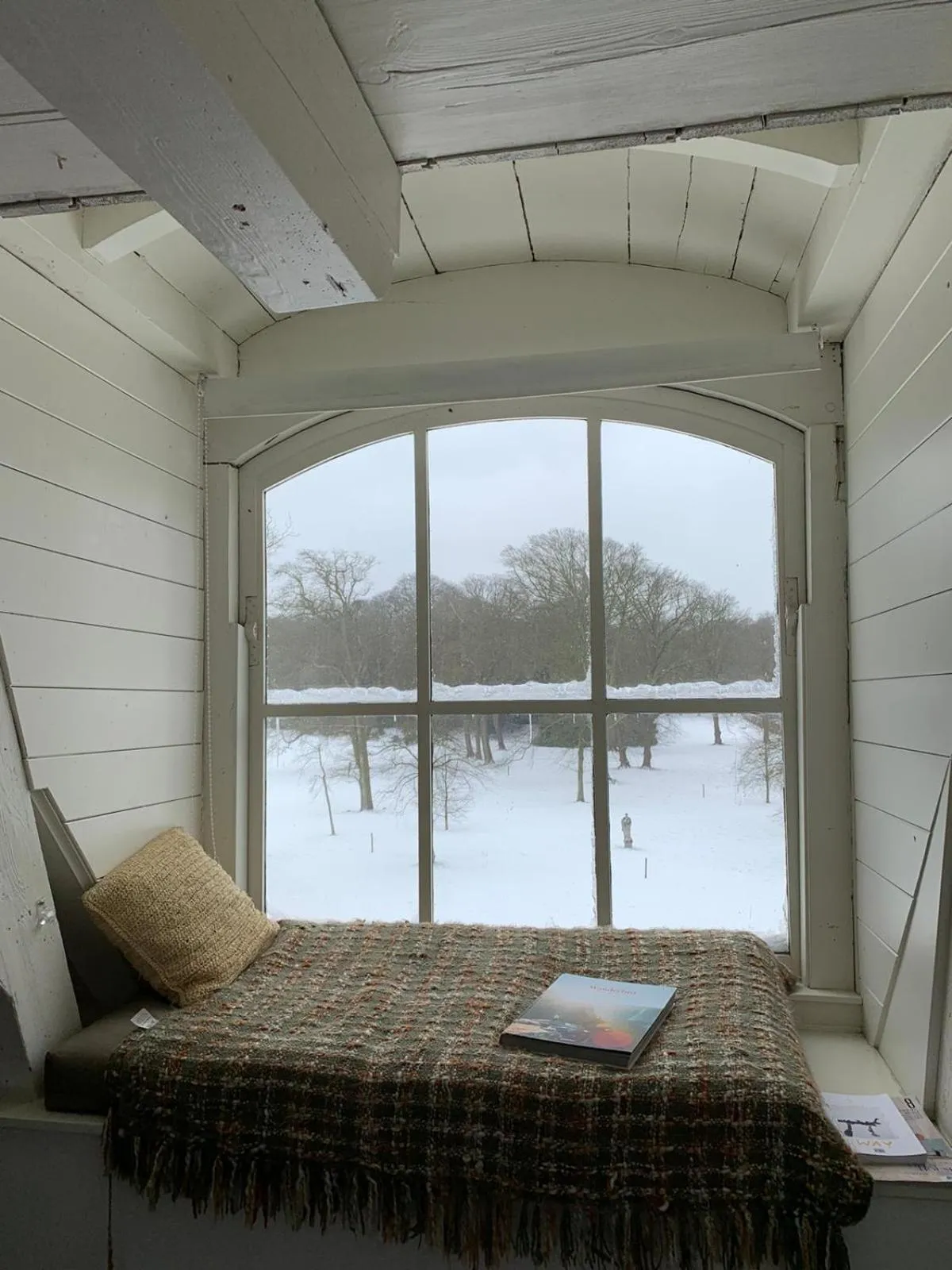 Garden view, Bed in Eco Hotel Plantage Rococo