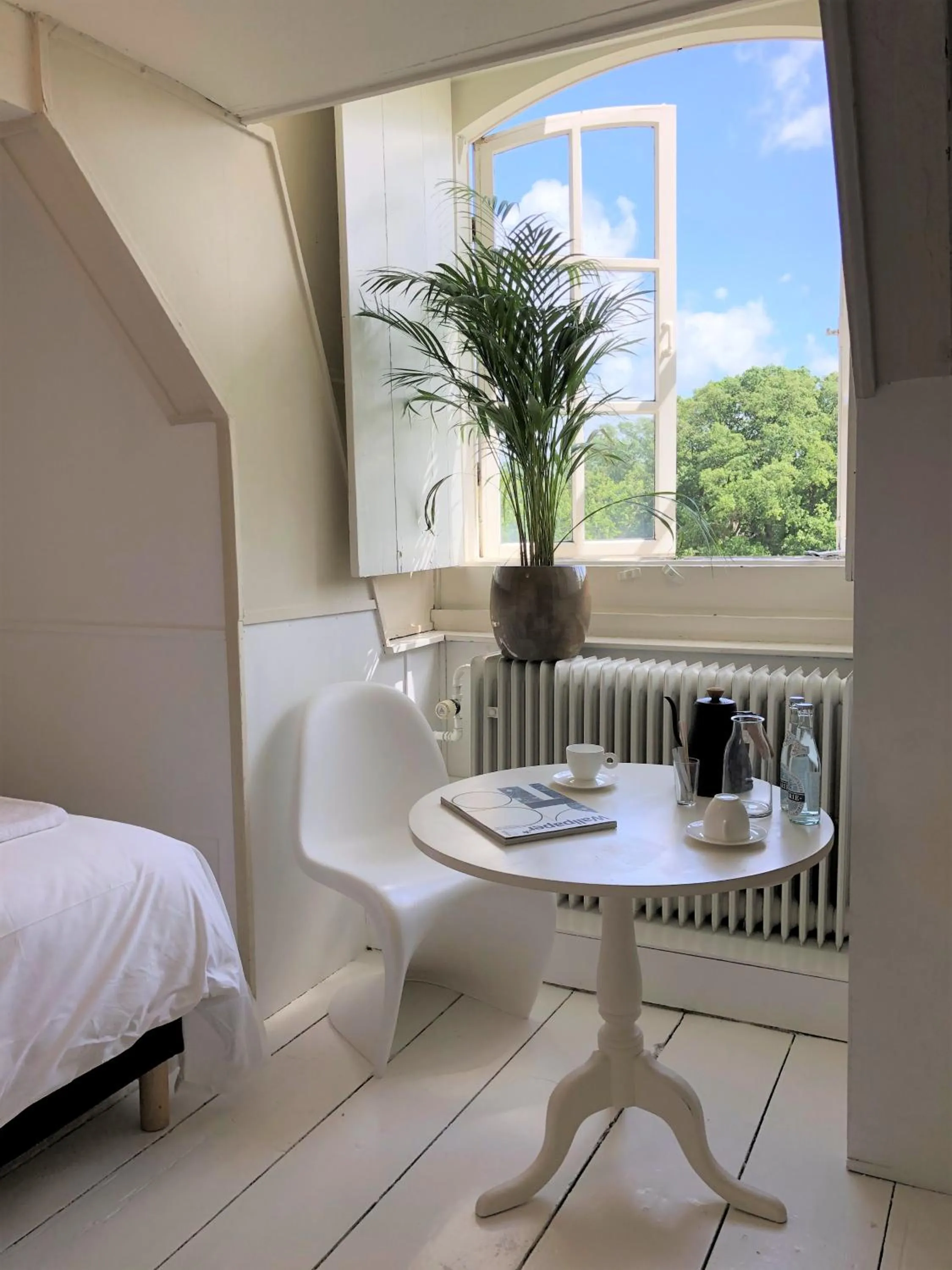 Bed in Eco Hotel Plantage Rococo