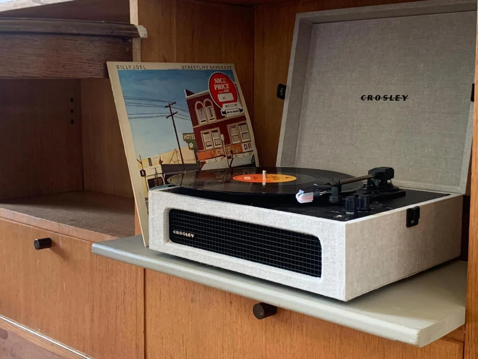 TV and multimedia in Eco Hotel Plantage Rococo