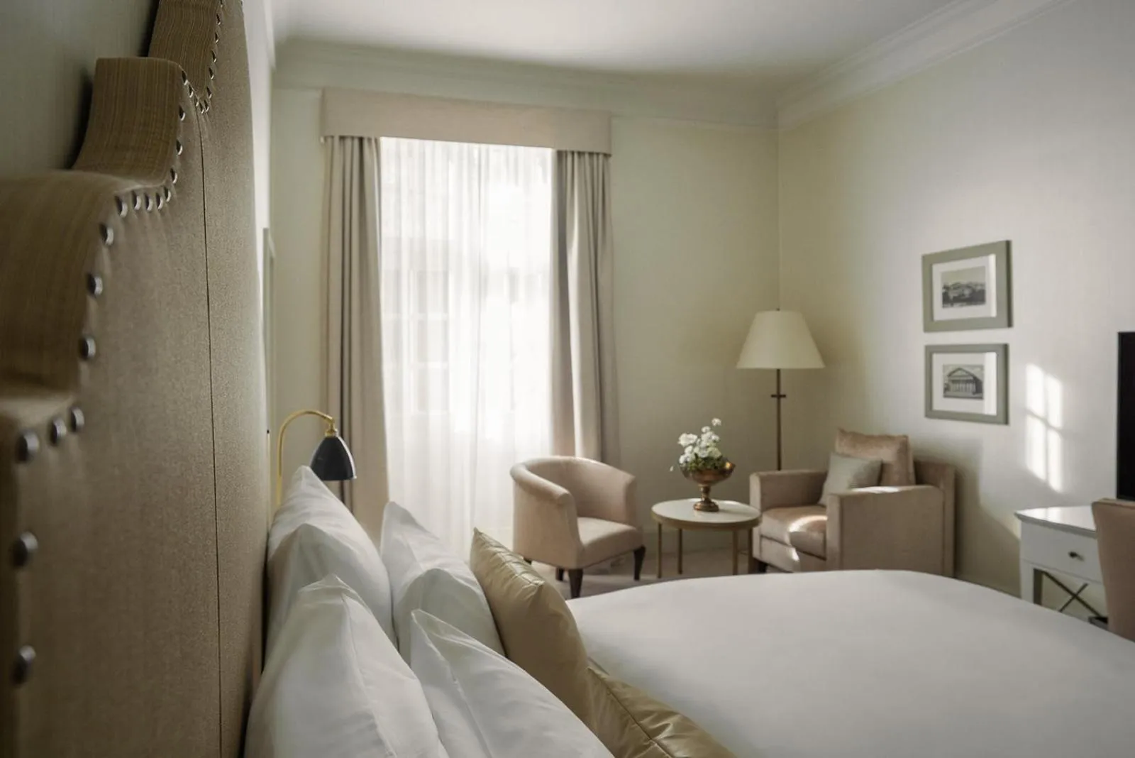 Bedroom, Bed in Parkhotel Quellenhof Aachen