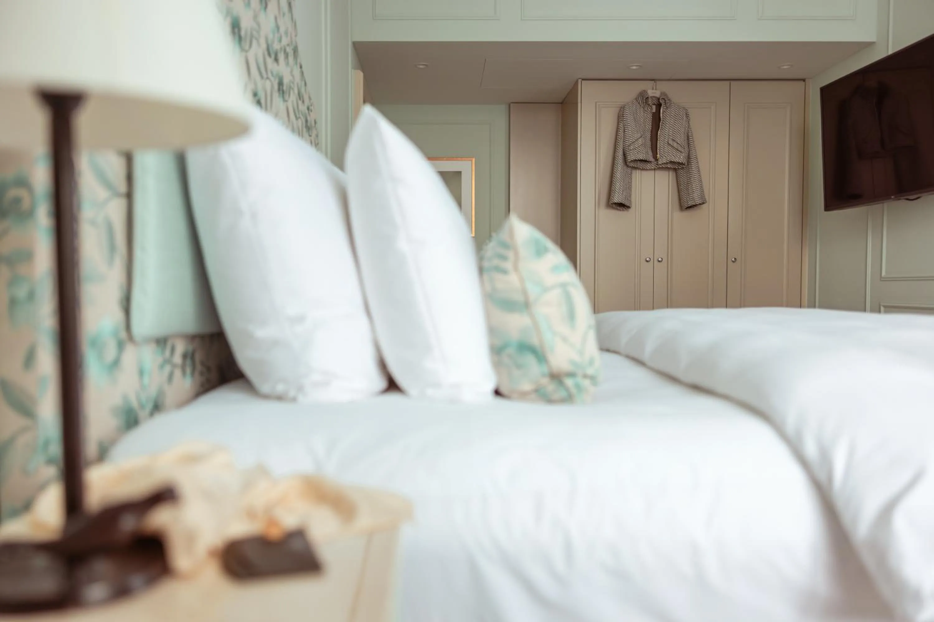 Bed in Parkhotel Quellenhof Aachen