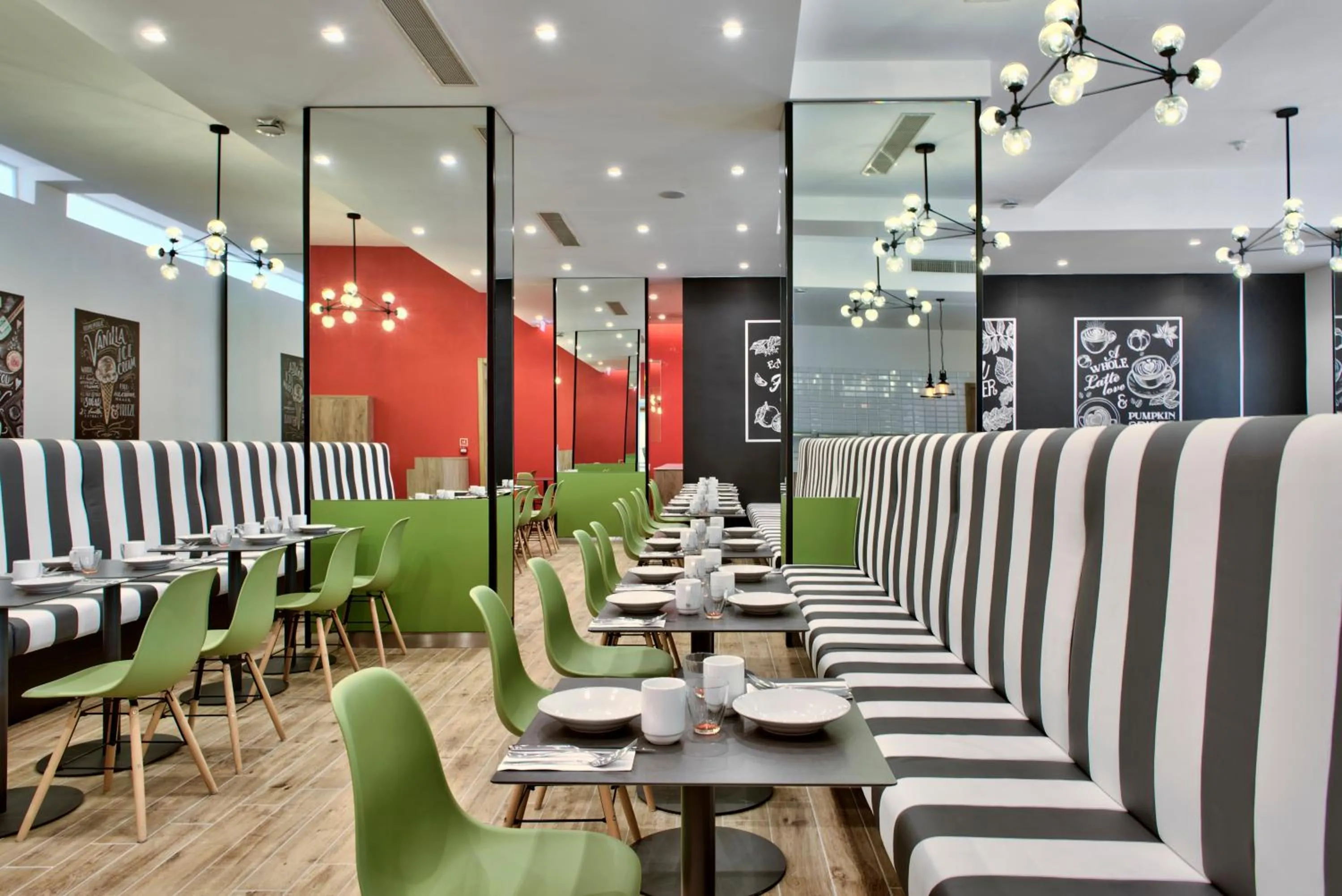 Restaurant/places to eat in Mayflower Hotel Malta