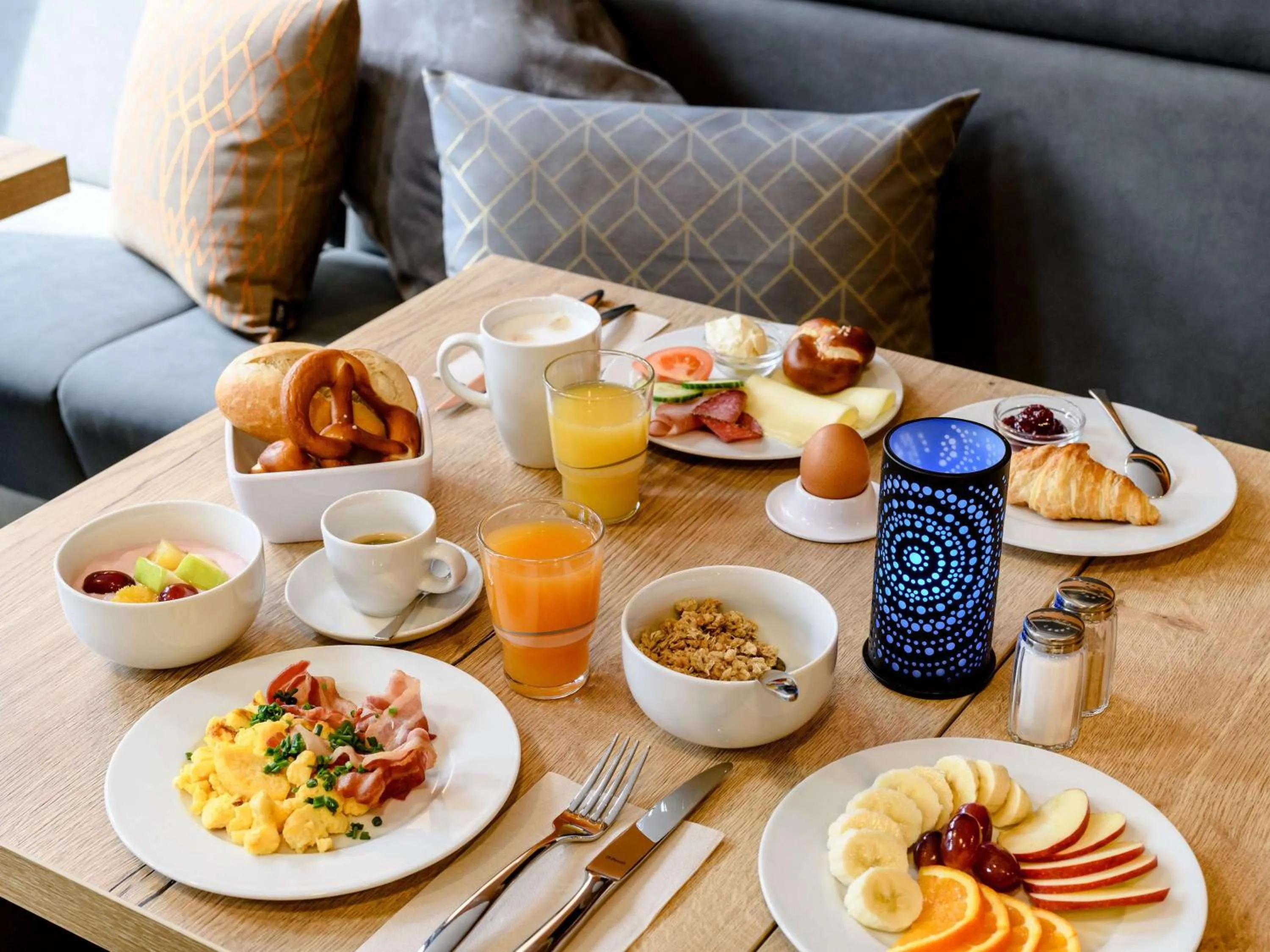 Restaurant/places to eat, Breakfast in ibis Styles Stuttgart
