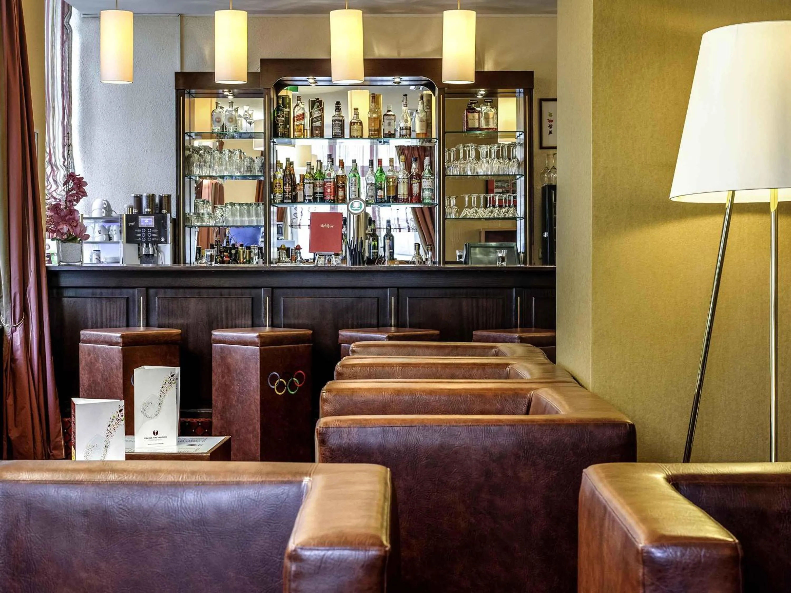 Lounge or bar in Mercure München am Olympiapark