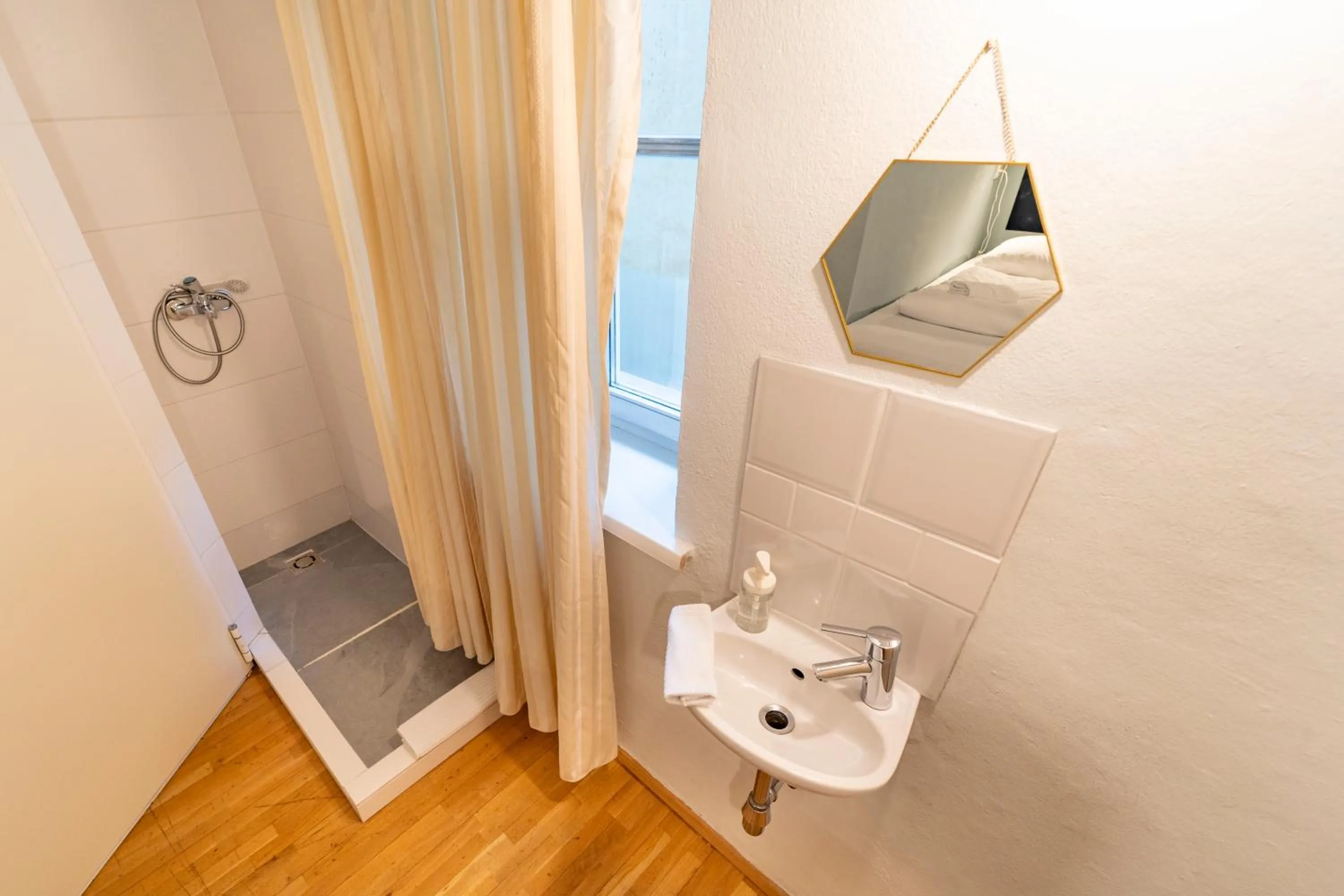 Shower in Sishaus Hostel