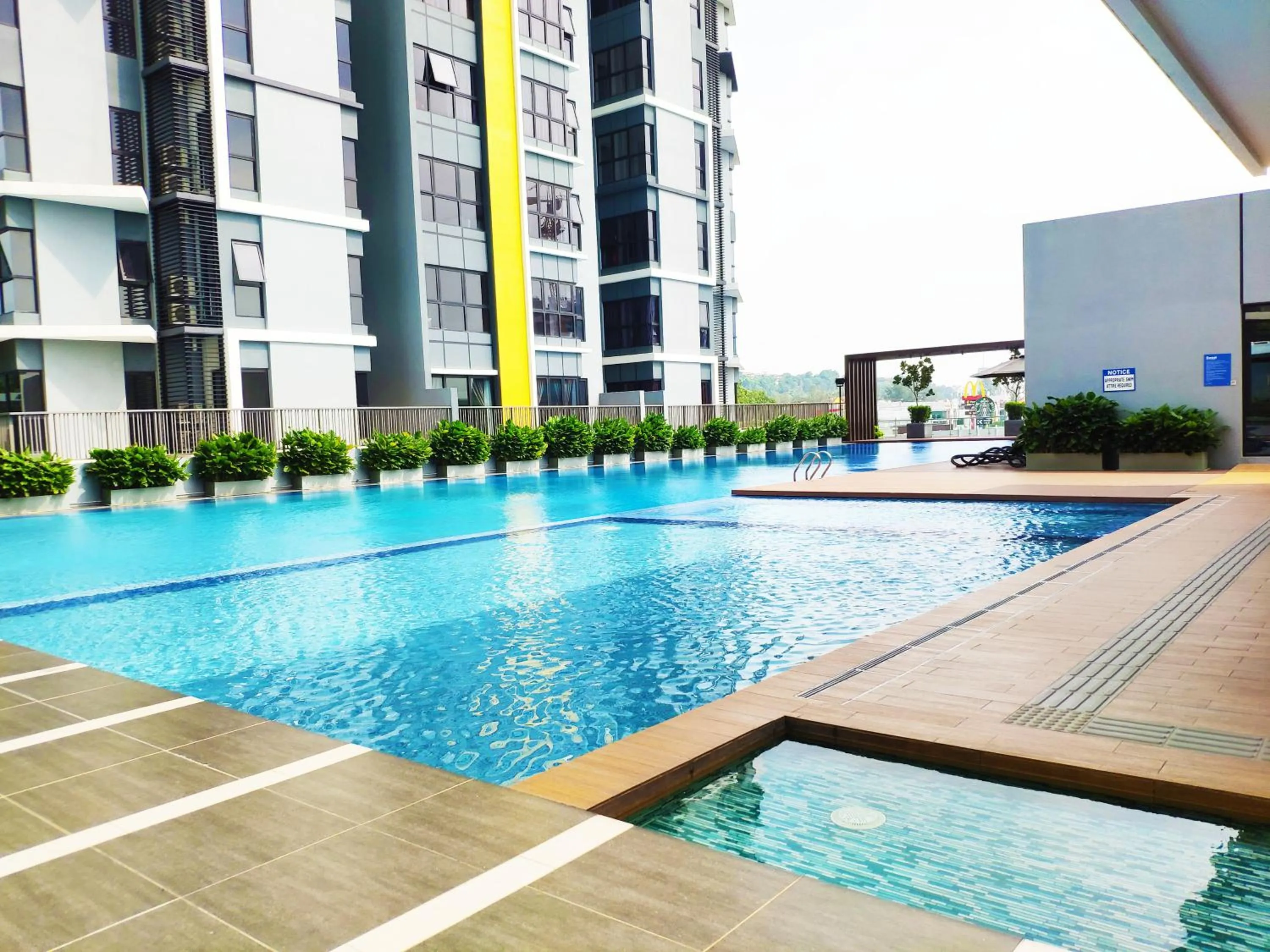 Swimming pool in Le Pavilion by Salaam Suites, 5 pax, near Setiawalk