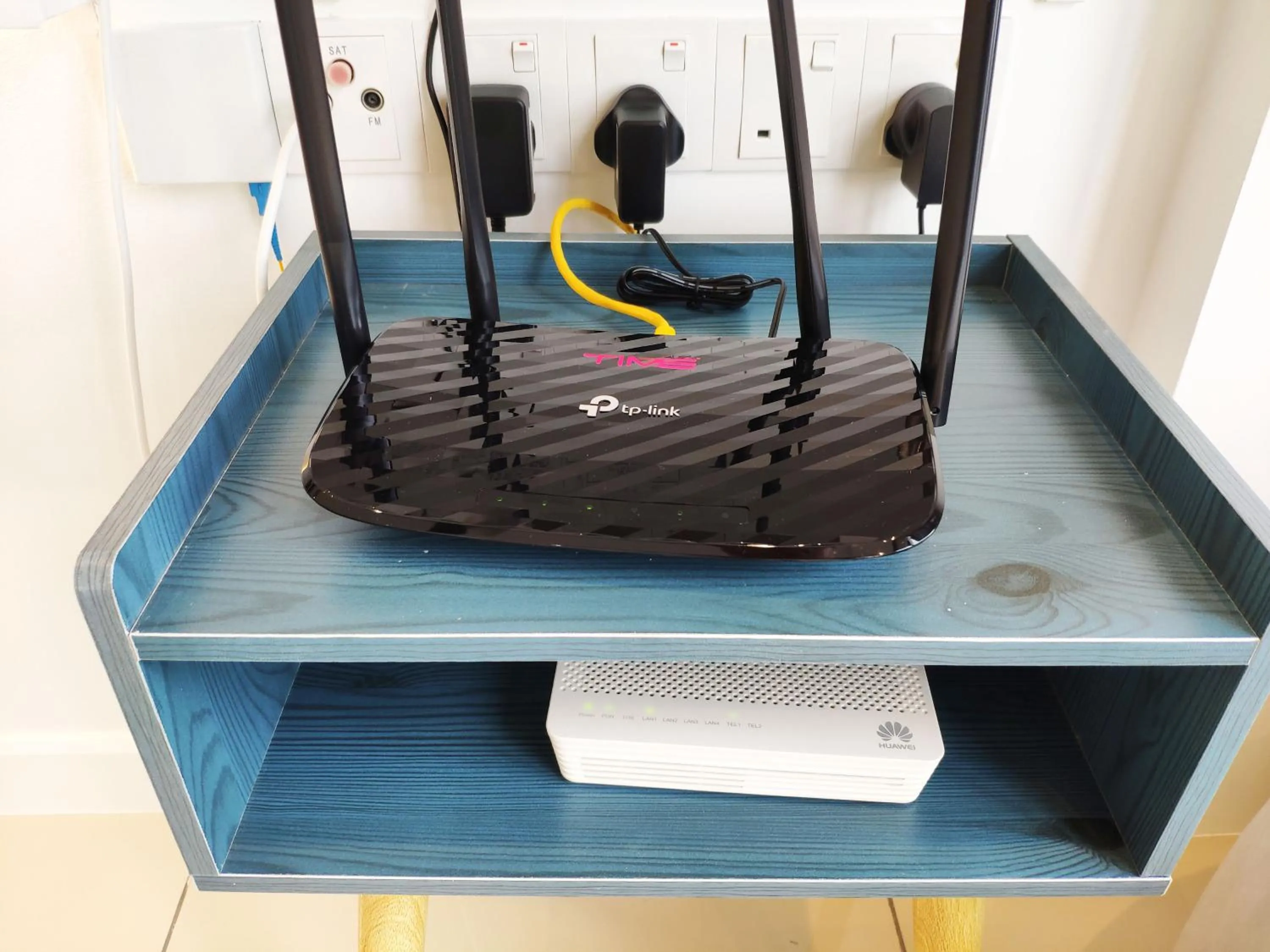 locker in Le Pavilion by Salaam Suites, 5 pax, near Setiawalk