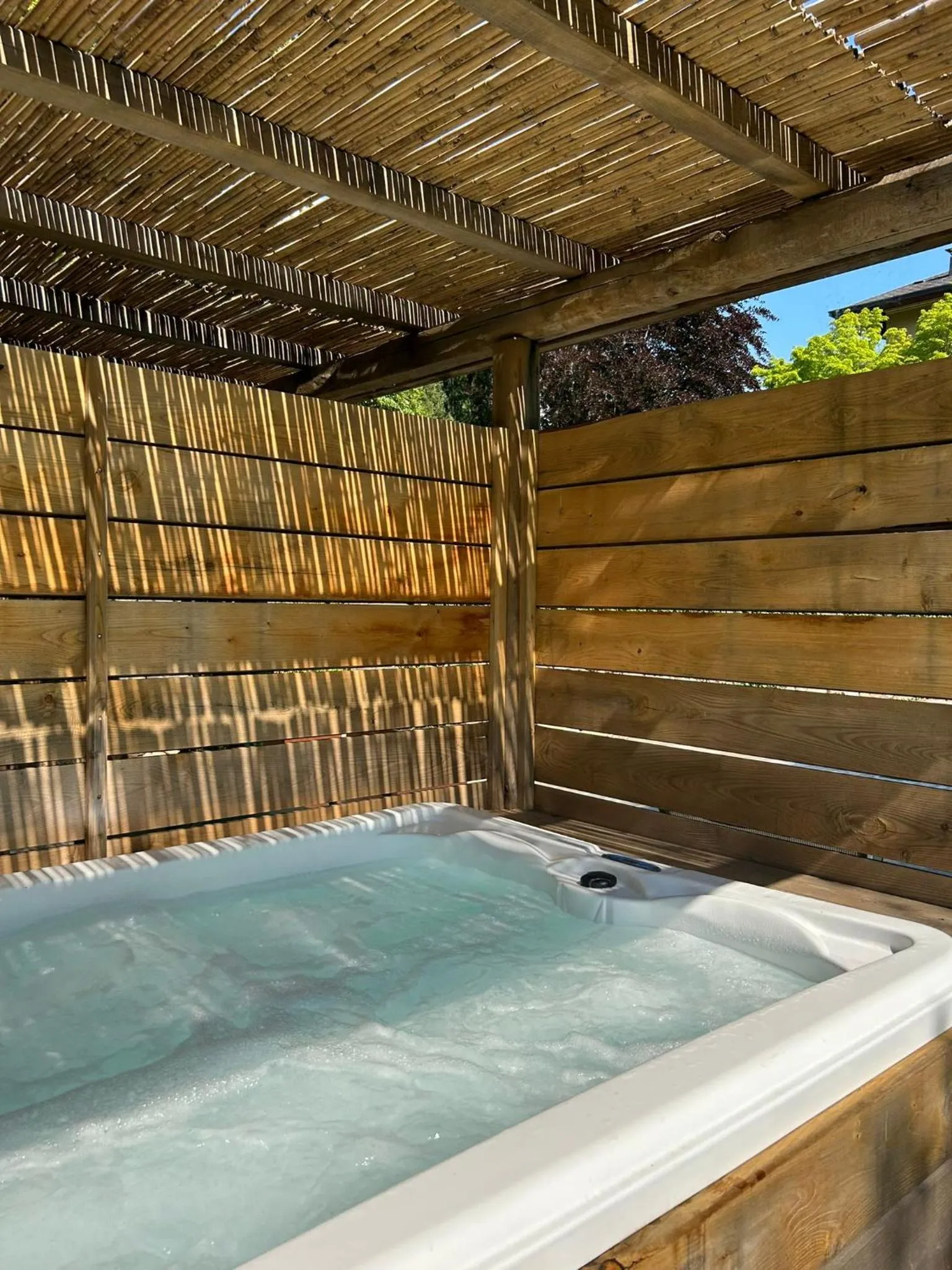 Hot Tub in Villa Sardino