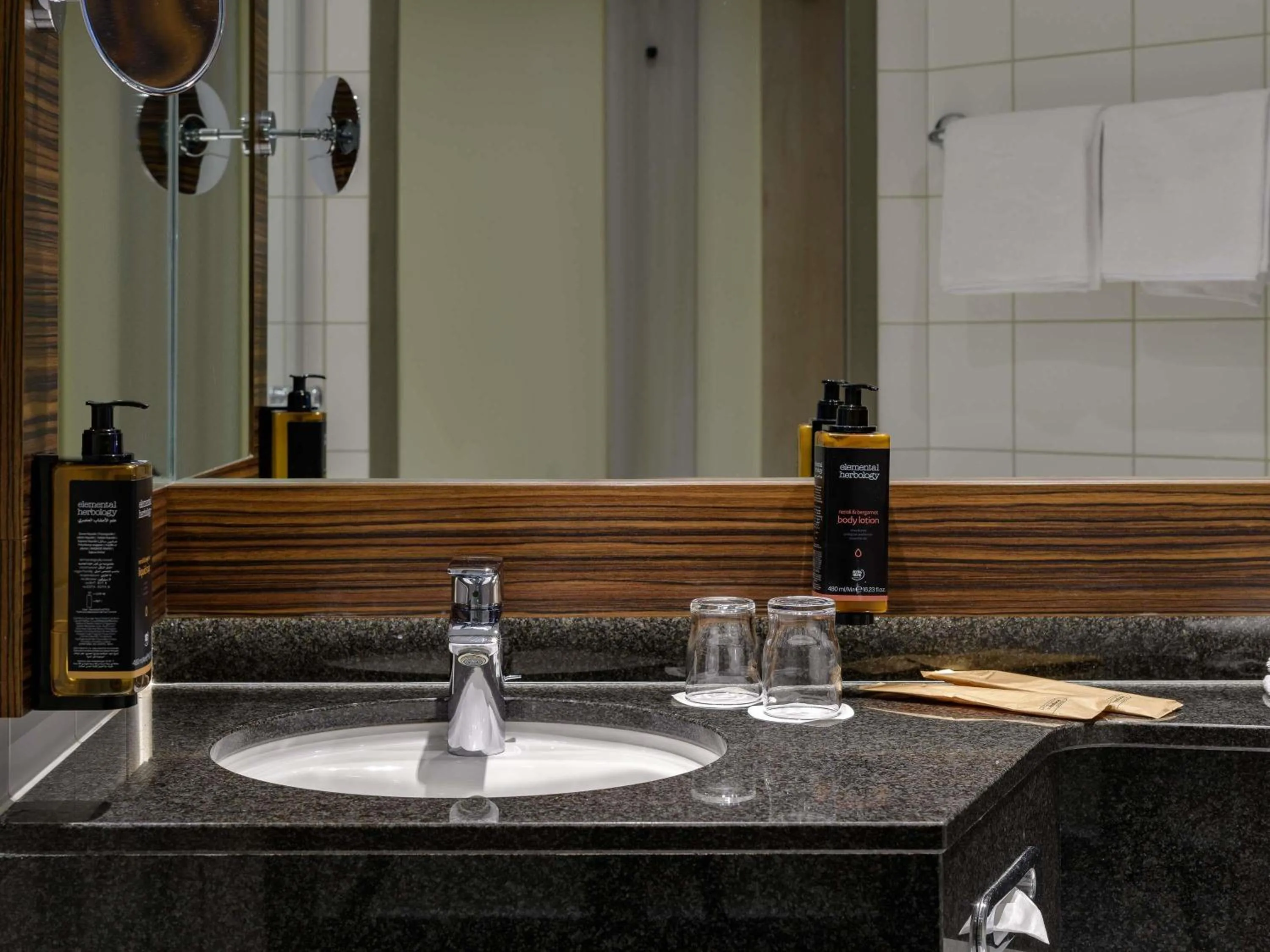 Bedroom in Mercure Hotel Berlin City