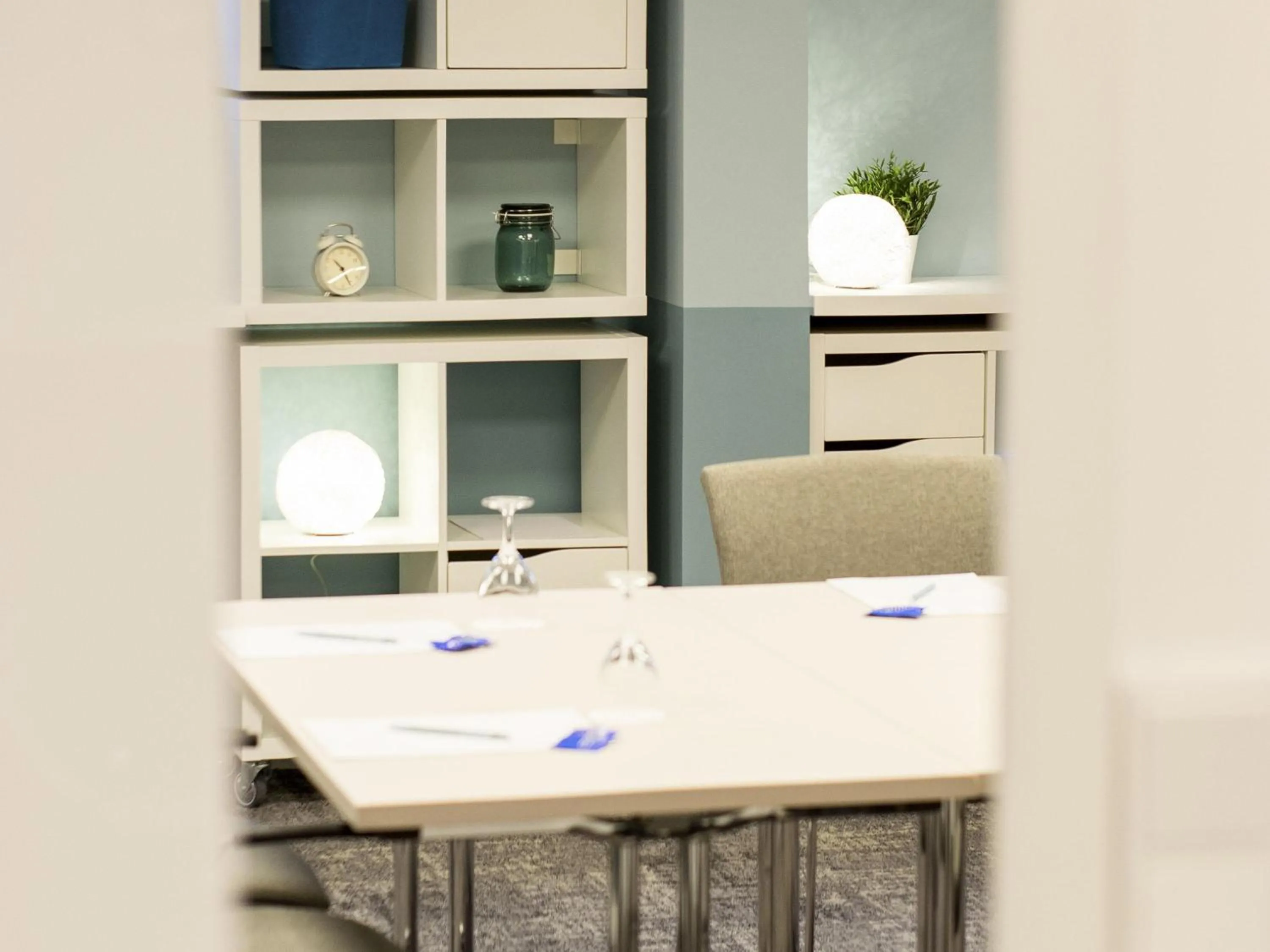 Meeting/conference room in Mercure Residenz Frankfurt Messe