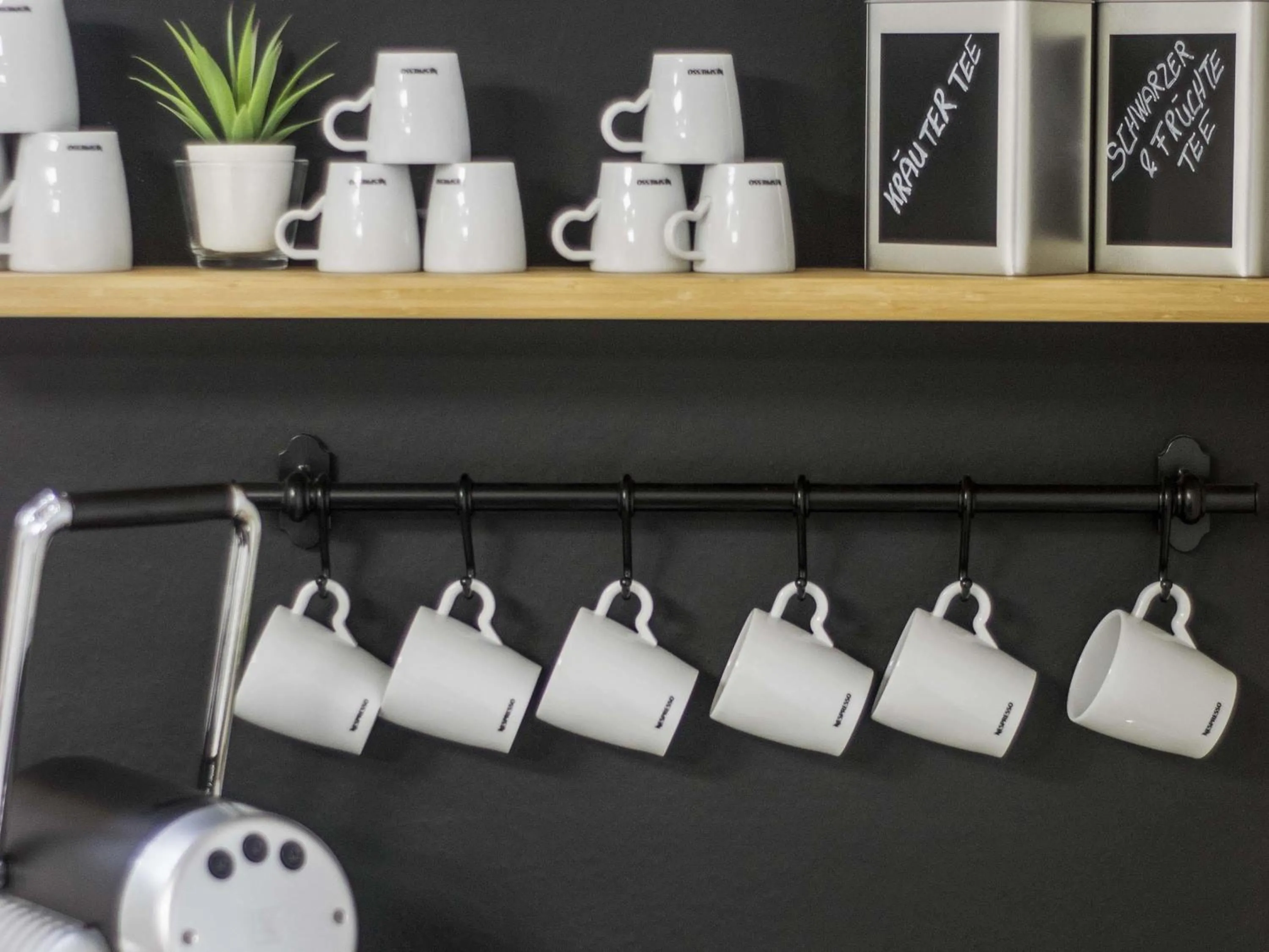 Meeting/conference room in Mercure Residenz Frankfurt Messe