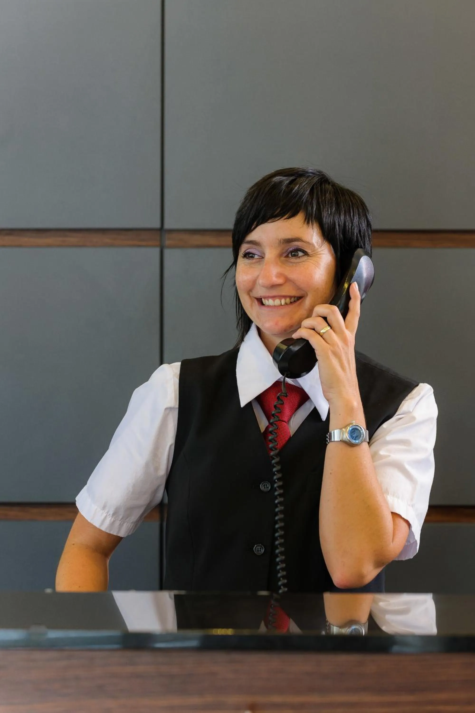 Lobby or reception in Mercure Residenz Frankfurt Messe